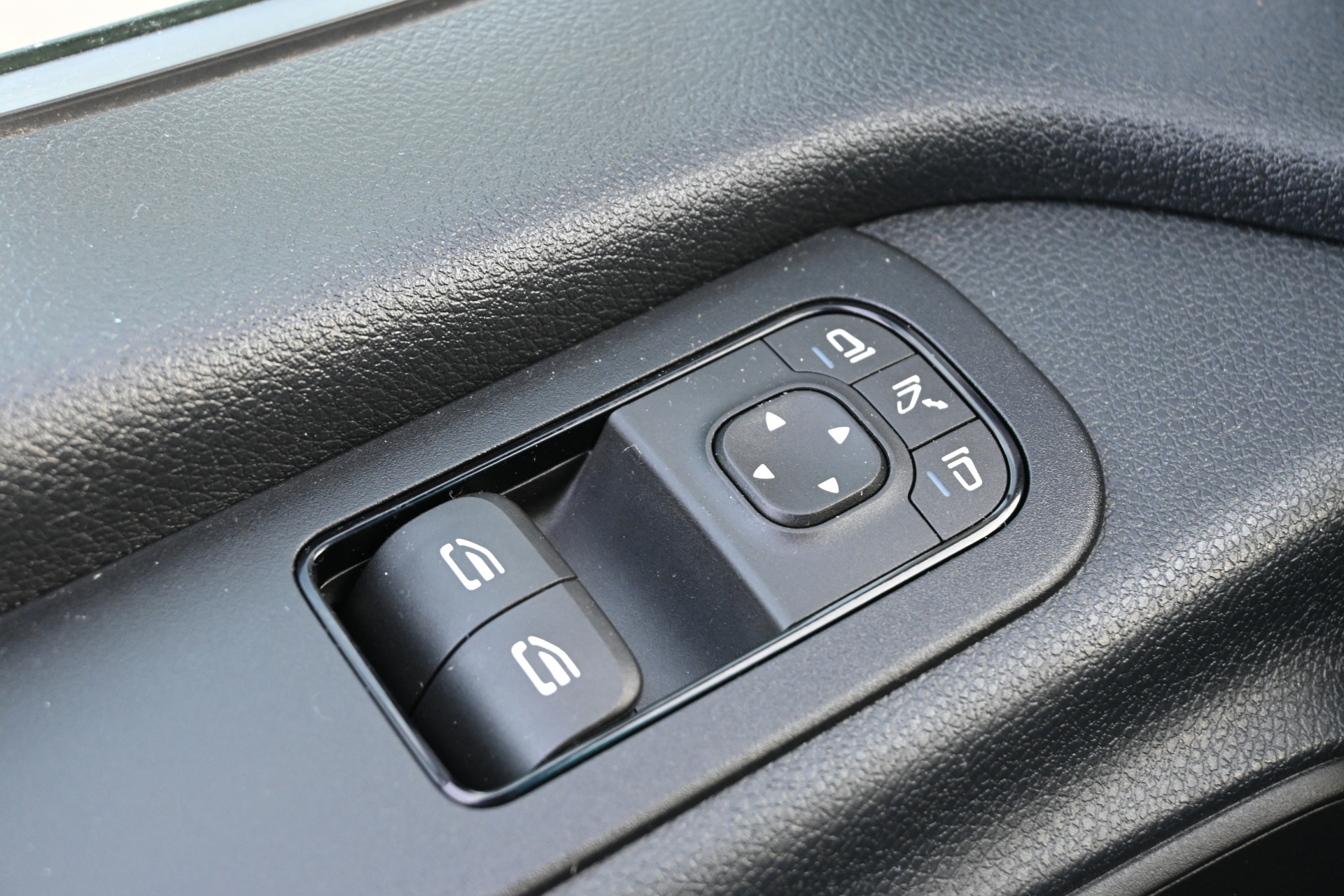 Mercedes-Benz Sprinter 14