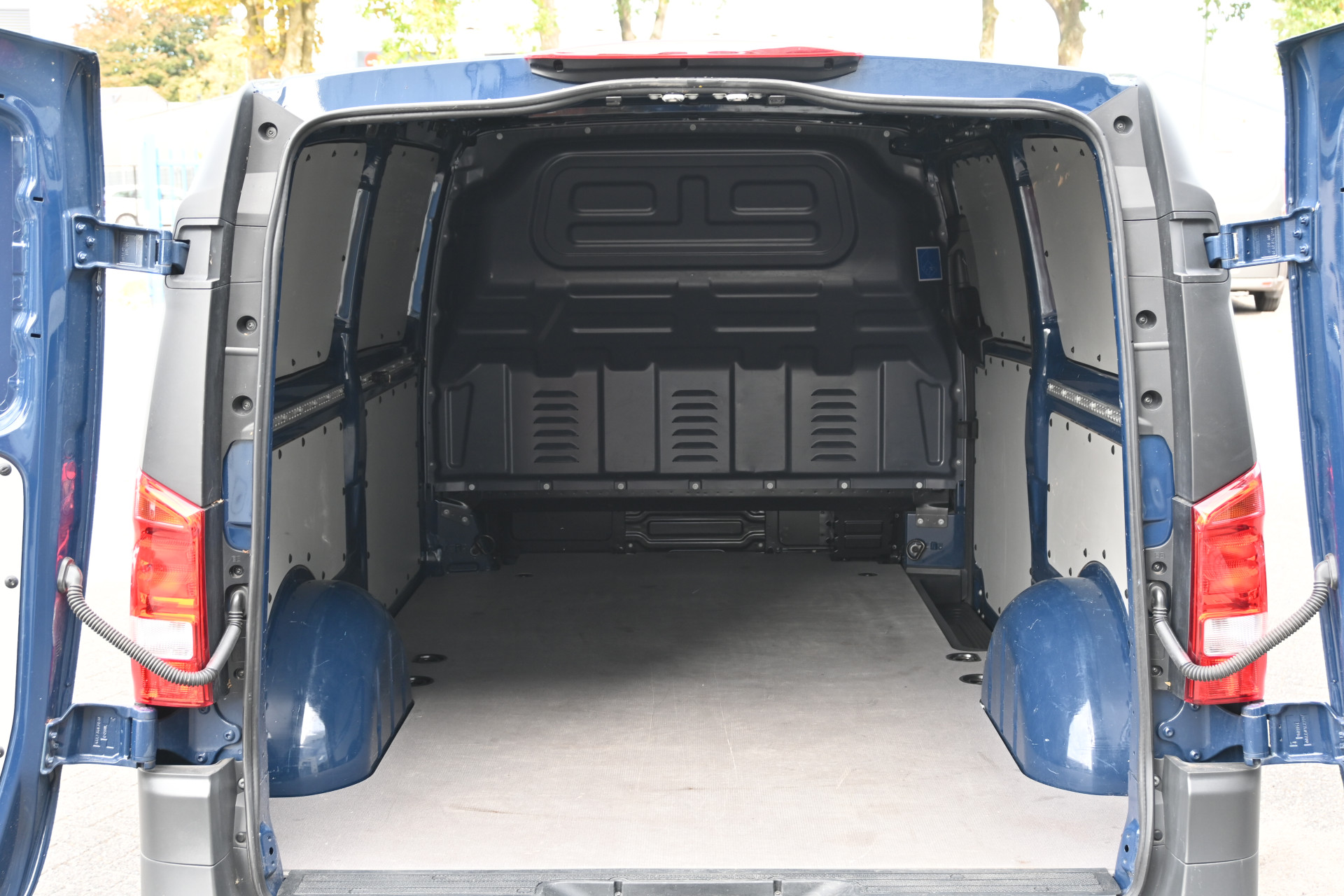 Mercedes-Benz Vito 11