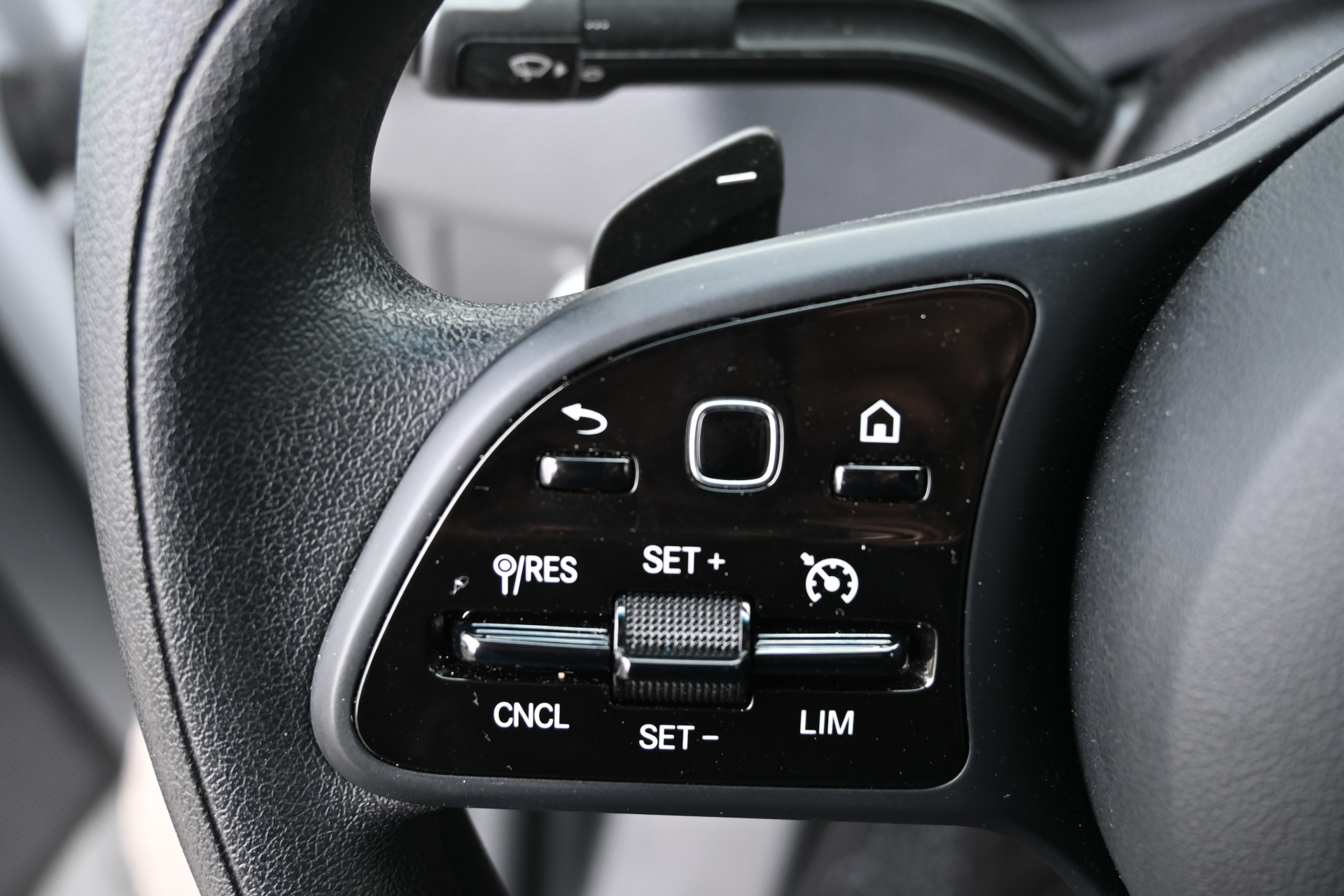 Mercedes-Benz Sprinter 13