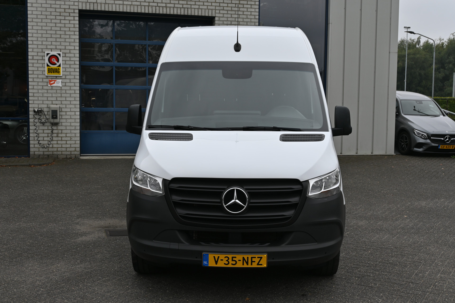 Mercedes-Benz Sprinter 1