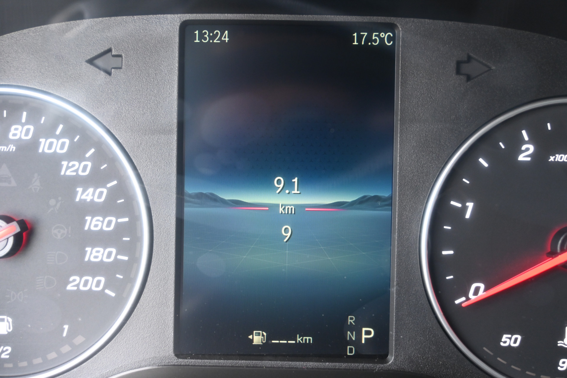 Mercedes-Benz Sprinter 11