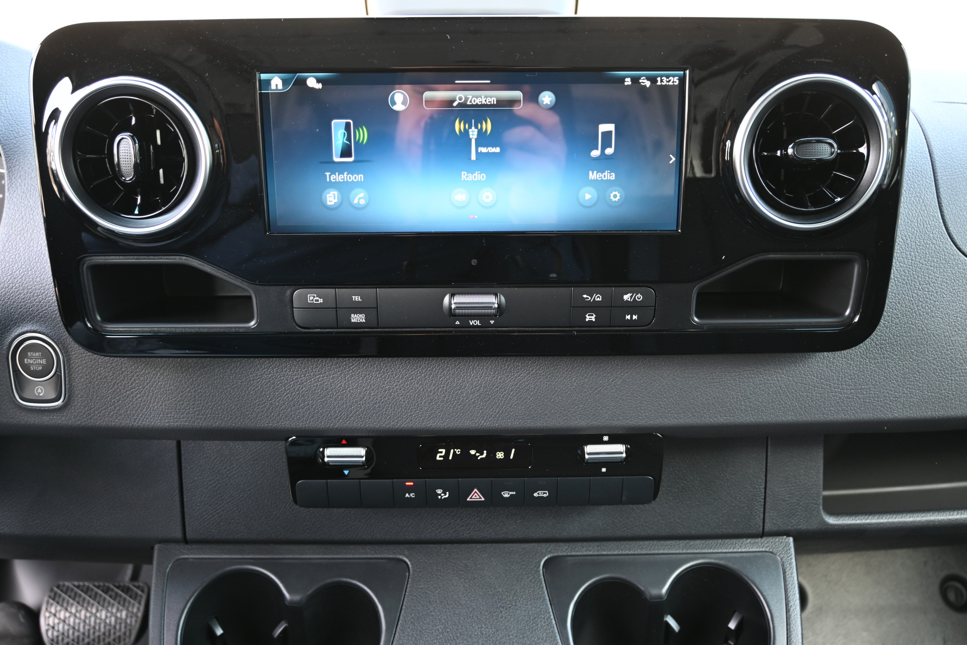 Mercedes-Benz Sprinter 13