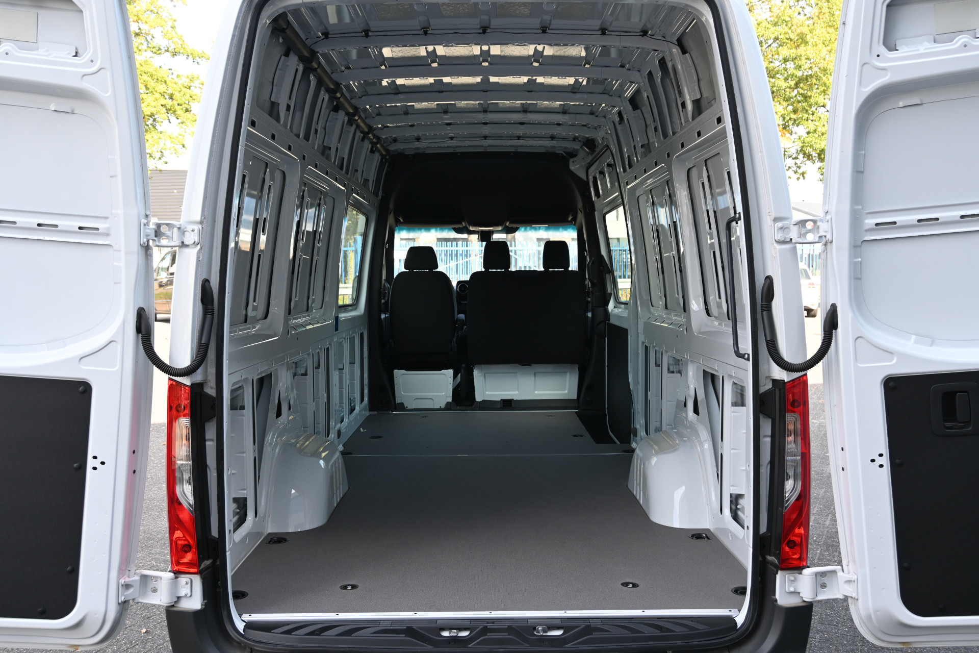 Mercedes-Benz Sprinter 7