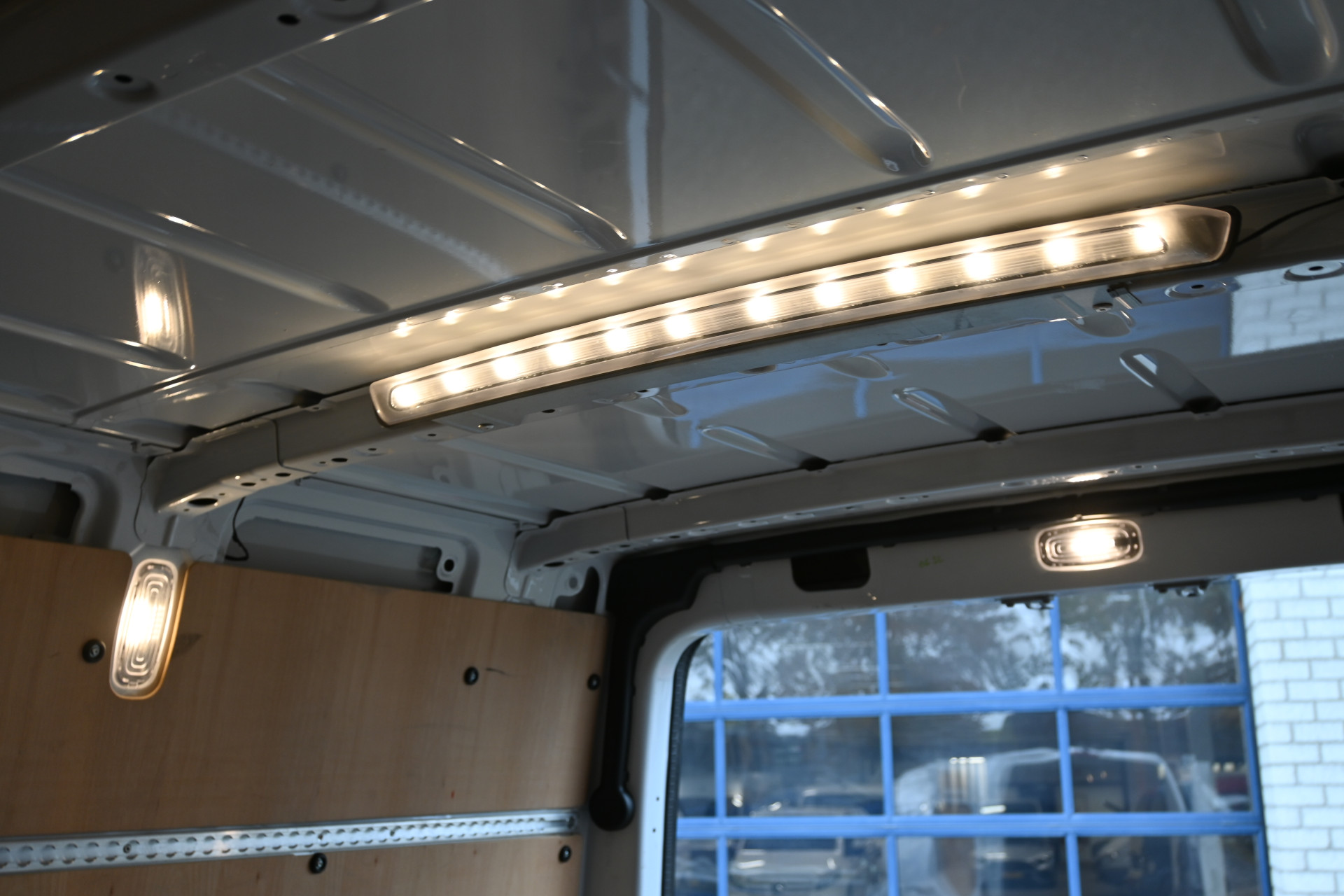 Mercedes-Benz Sprinter 14