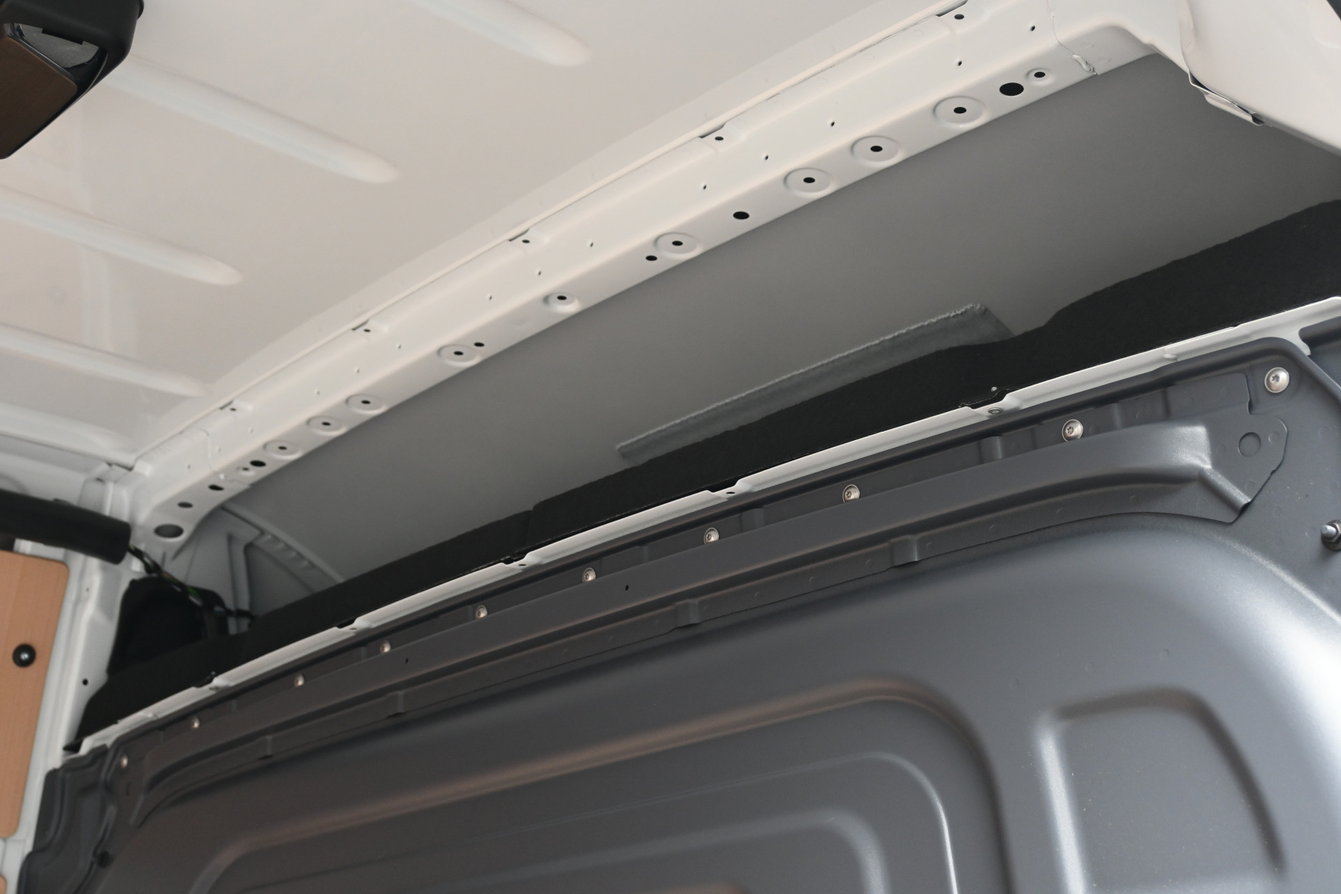 Mercedes-Benz Sprinter 12