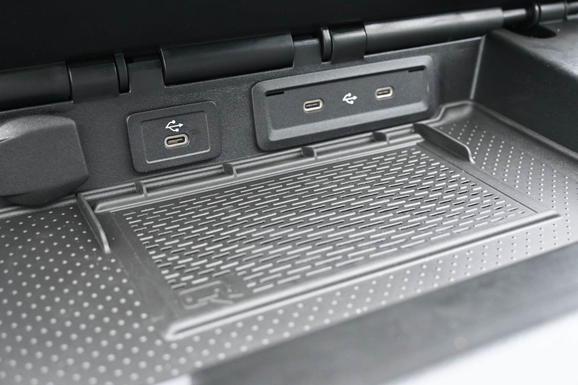 Mercedes-Benz Sprinter 16