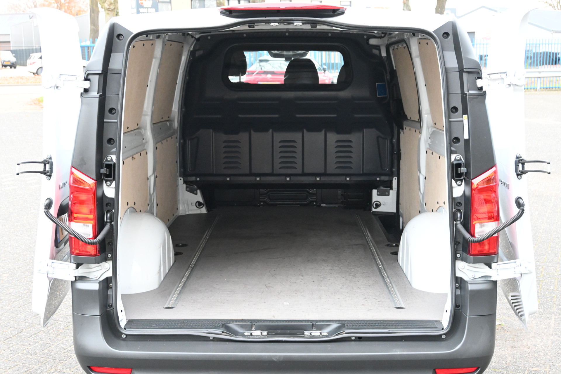 Mercedes-Benz Vito 11