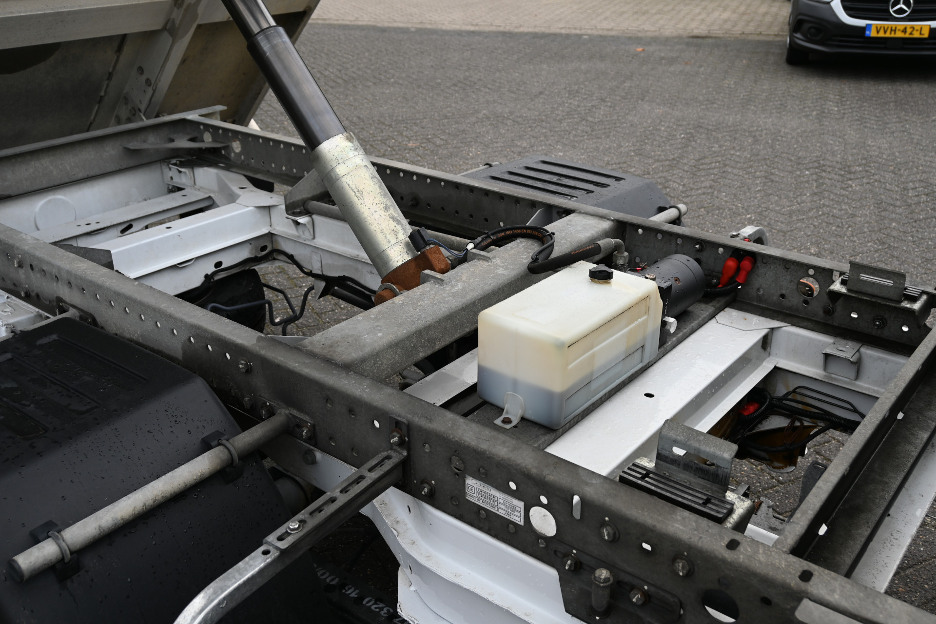 Mercedes-Benz Sprinter 12