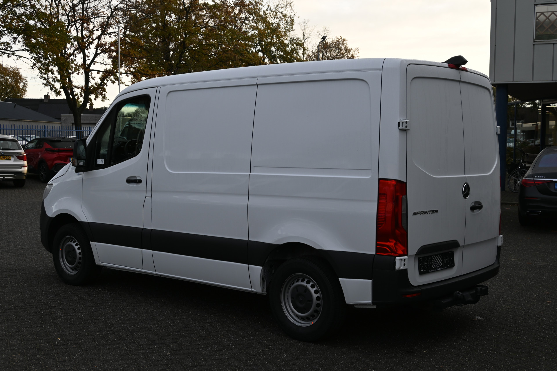 Mercedes-Benz Sprinter 10