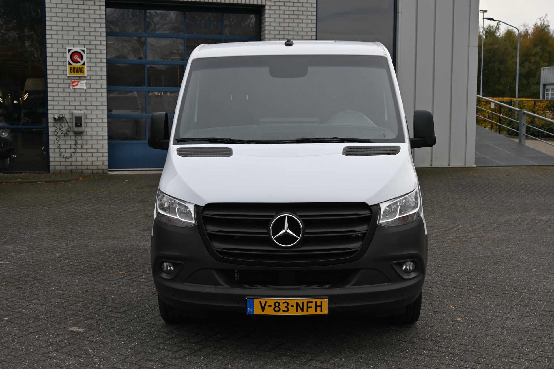 Mercedes-Benz Sprinter 1
