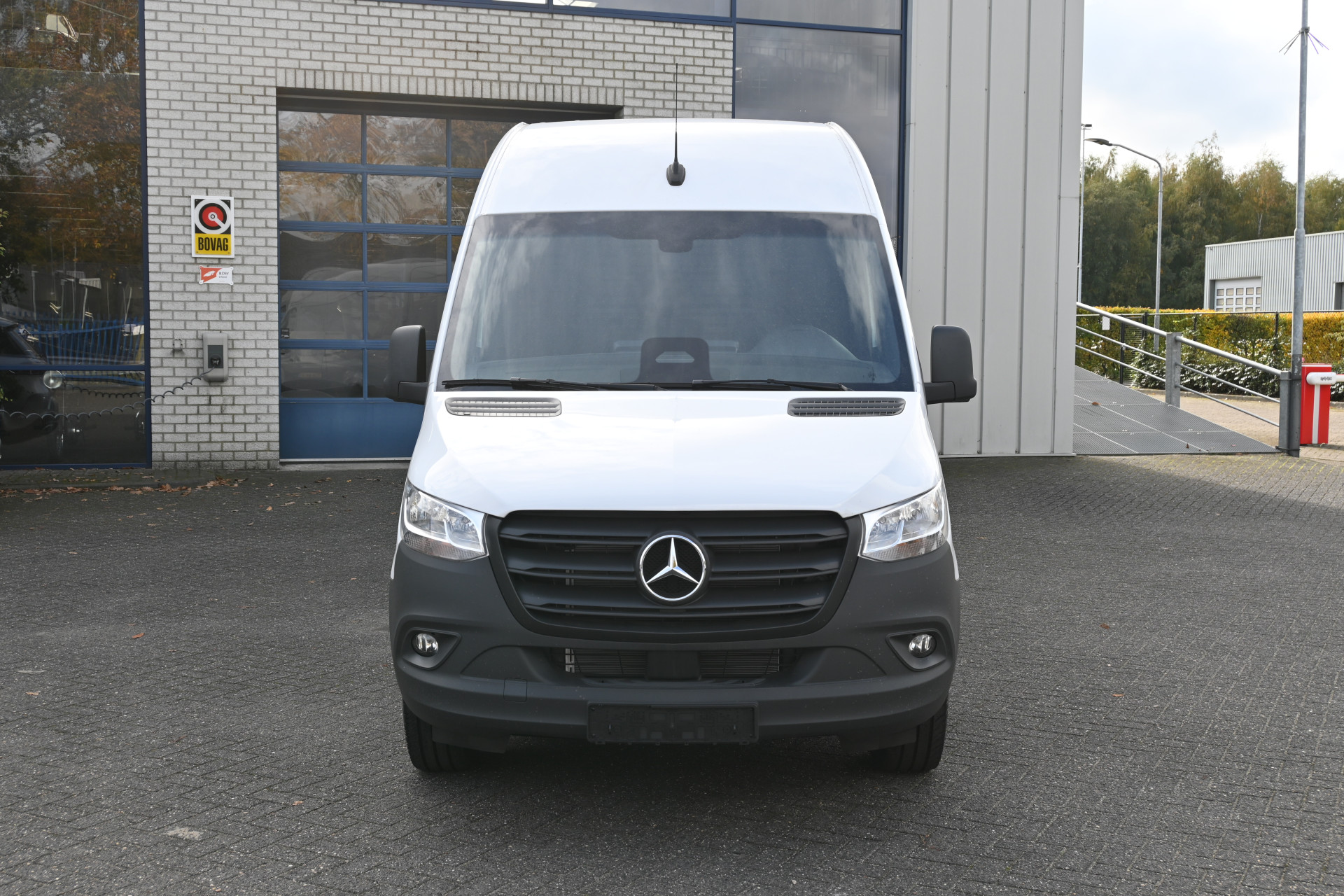 Mercedes-Benz Sprinter 1