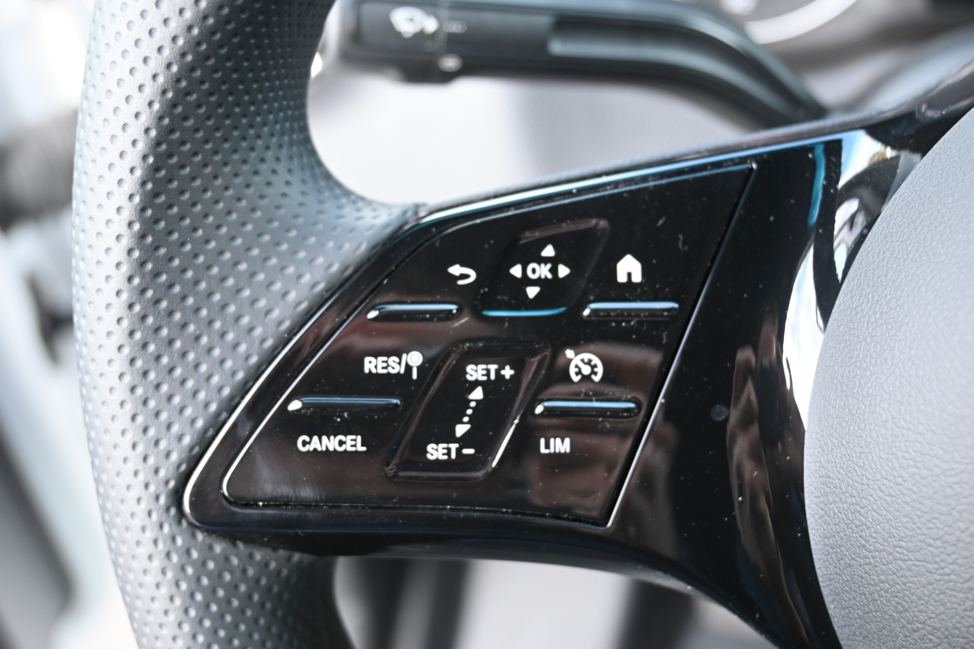 Mercedes-Benz Sprinter 12