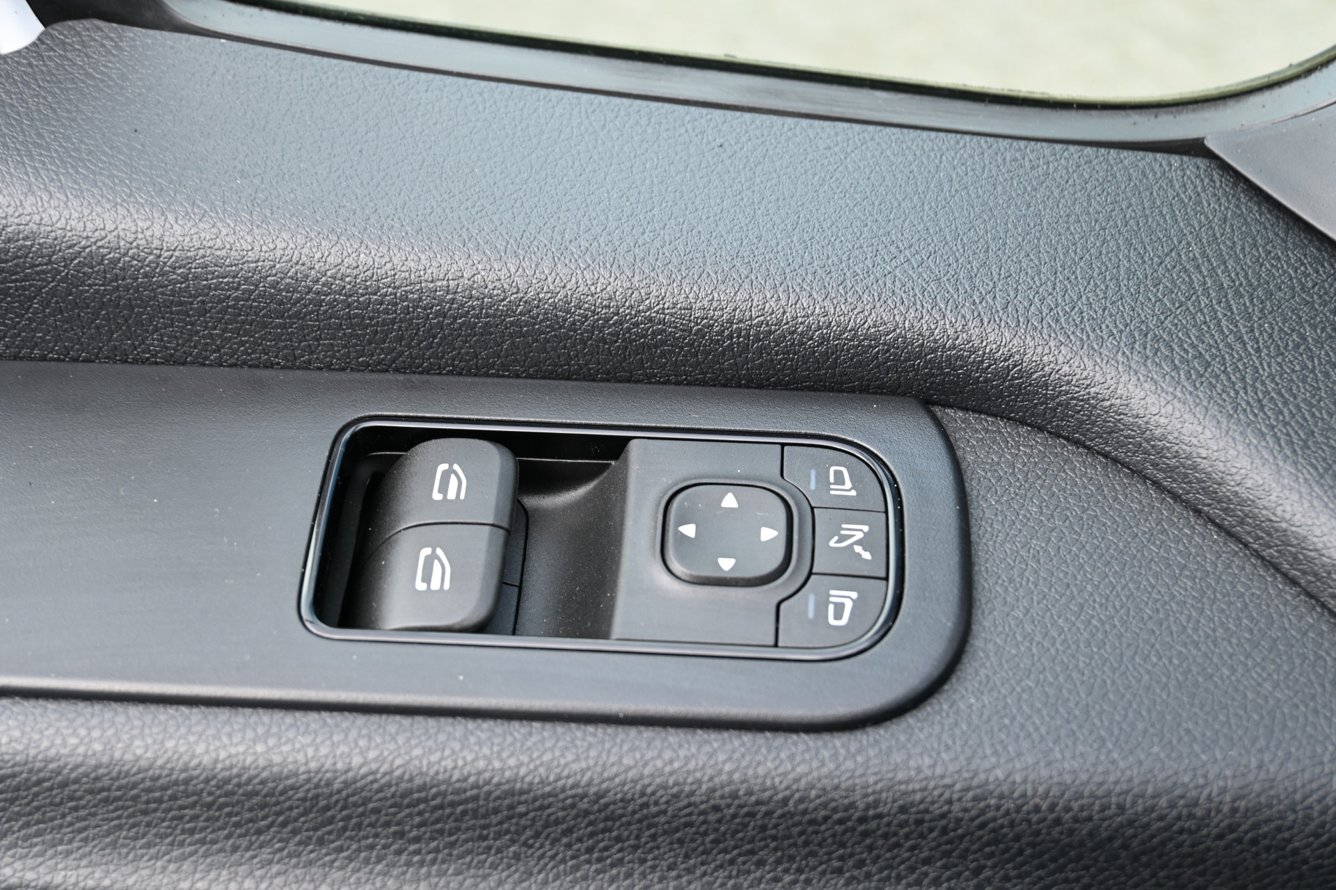 Mercedes-Benz Sprinter 14