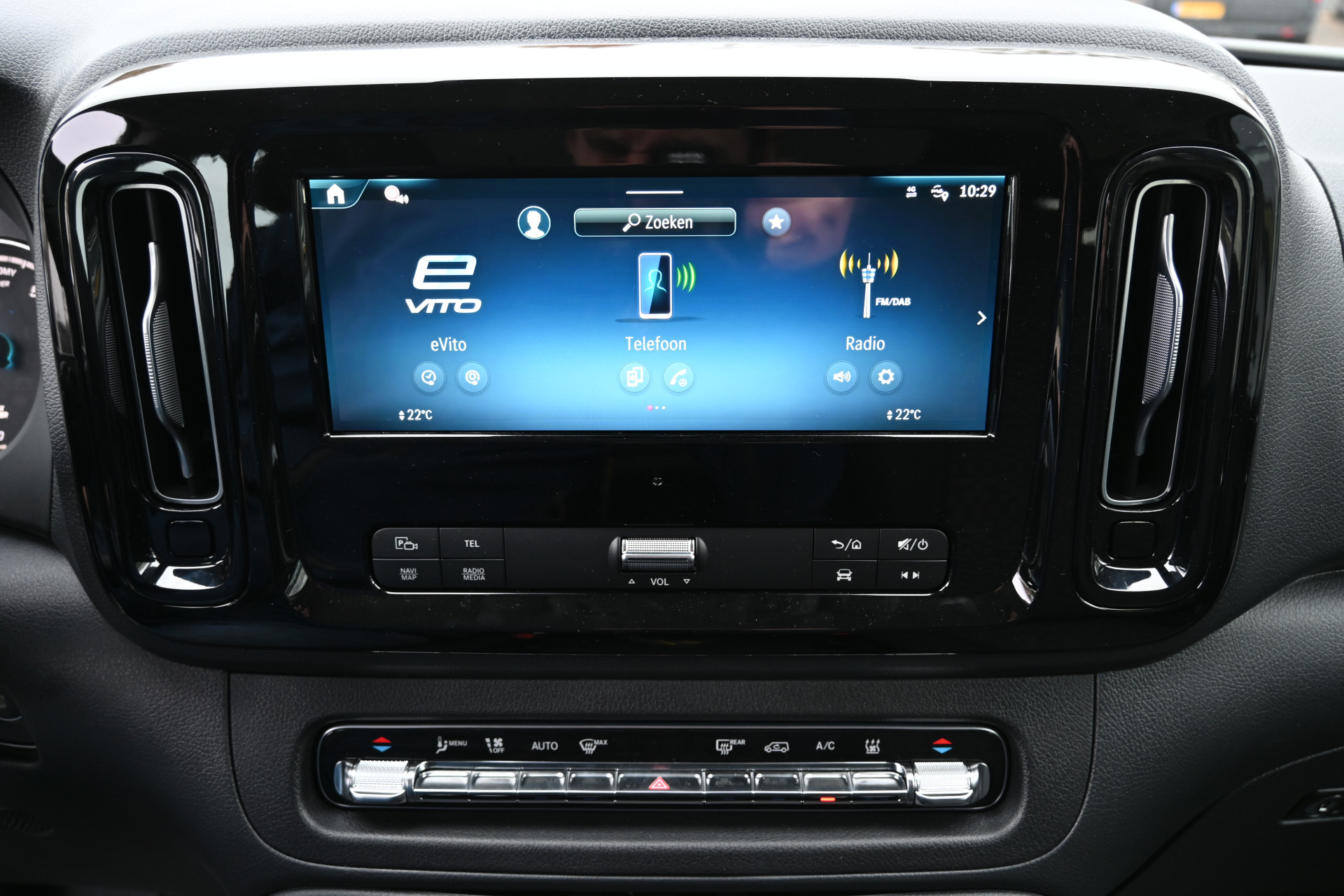 Mercedes-Benz EVITO TOURER 4