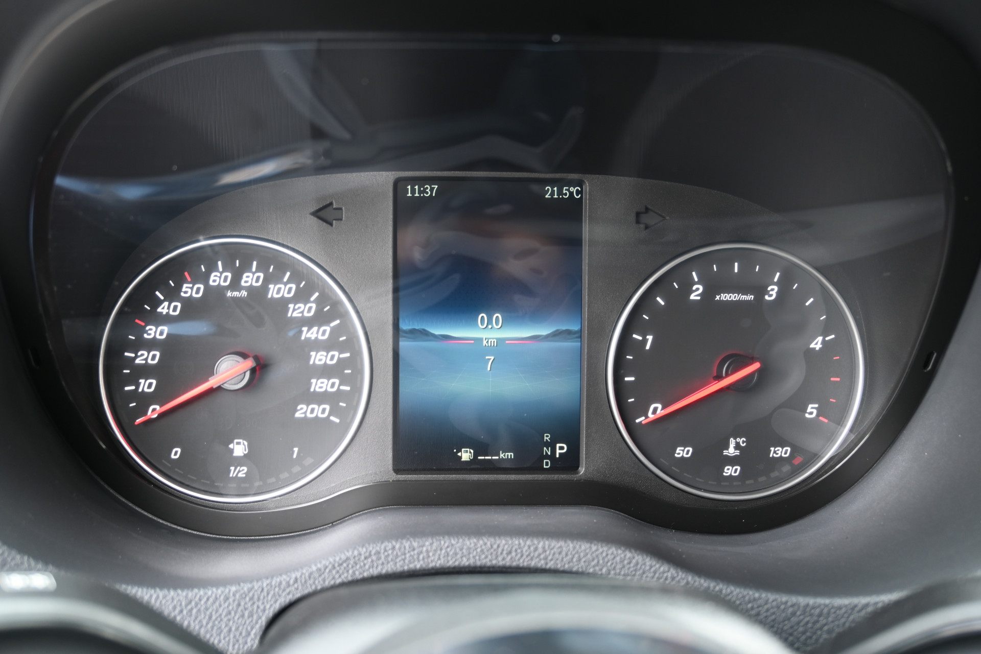 Mercedes-Benz Sprinter 8