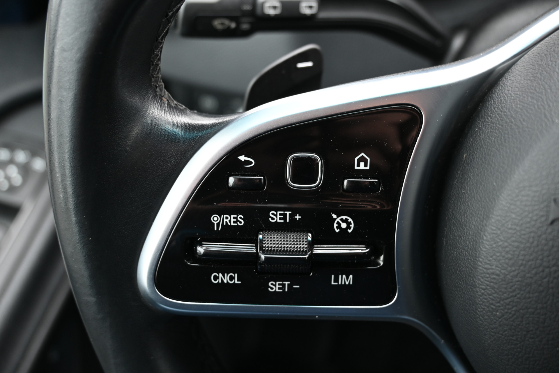 Mercedes-Benz Sprinter 17