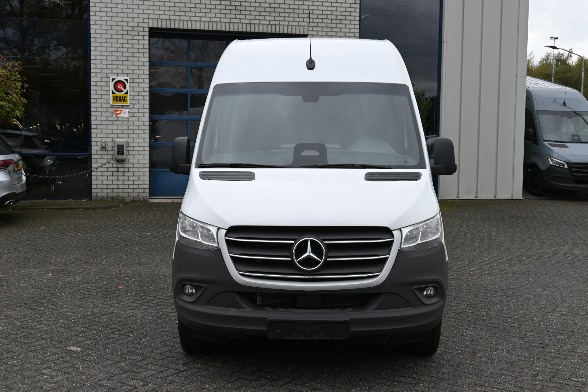 Mercedes-Benz Sprinter 1