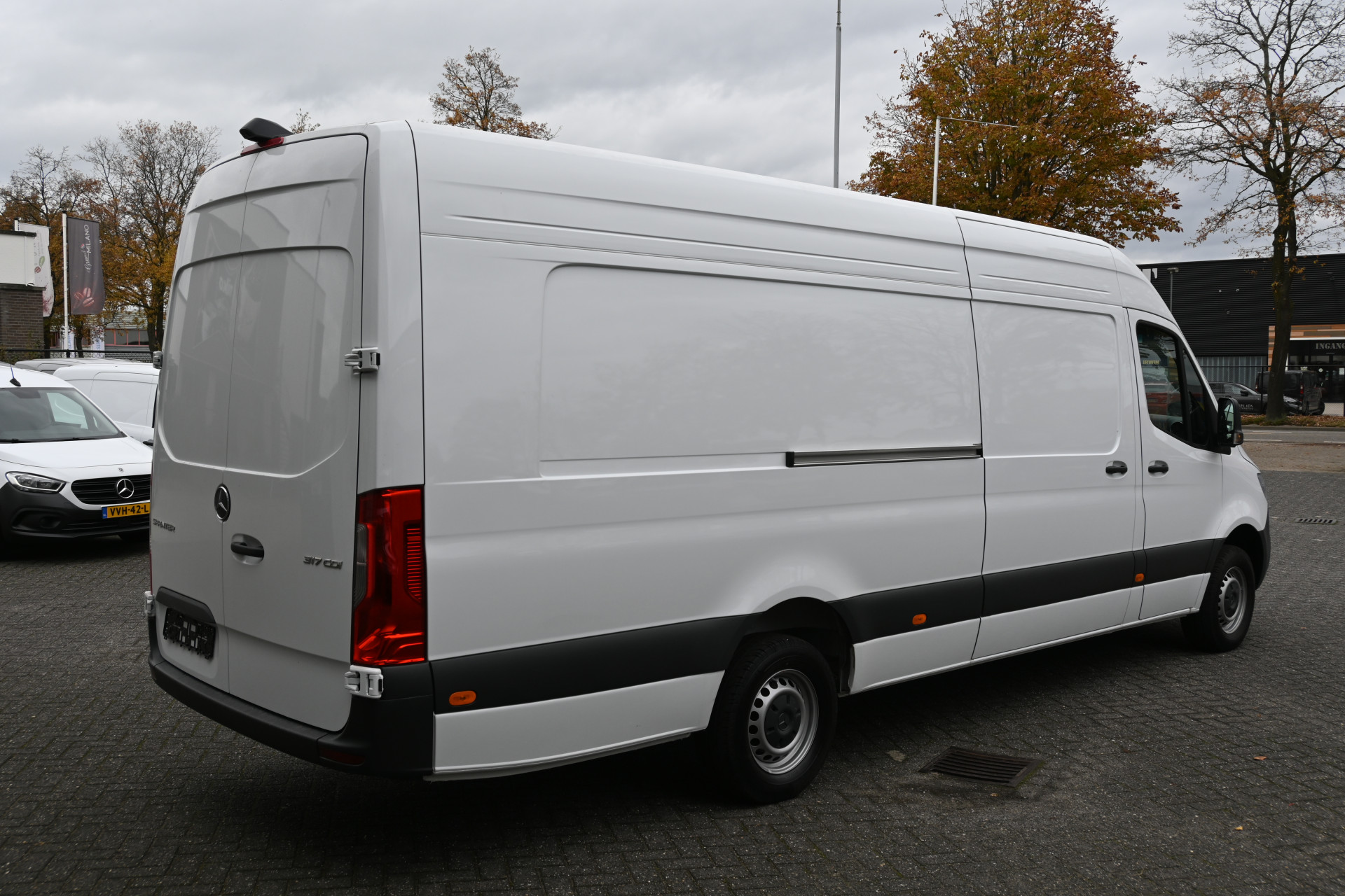 Mercedes-Benz Sprinter 2