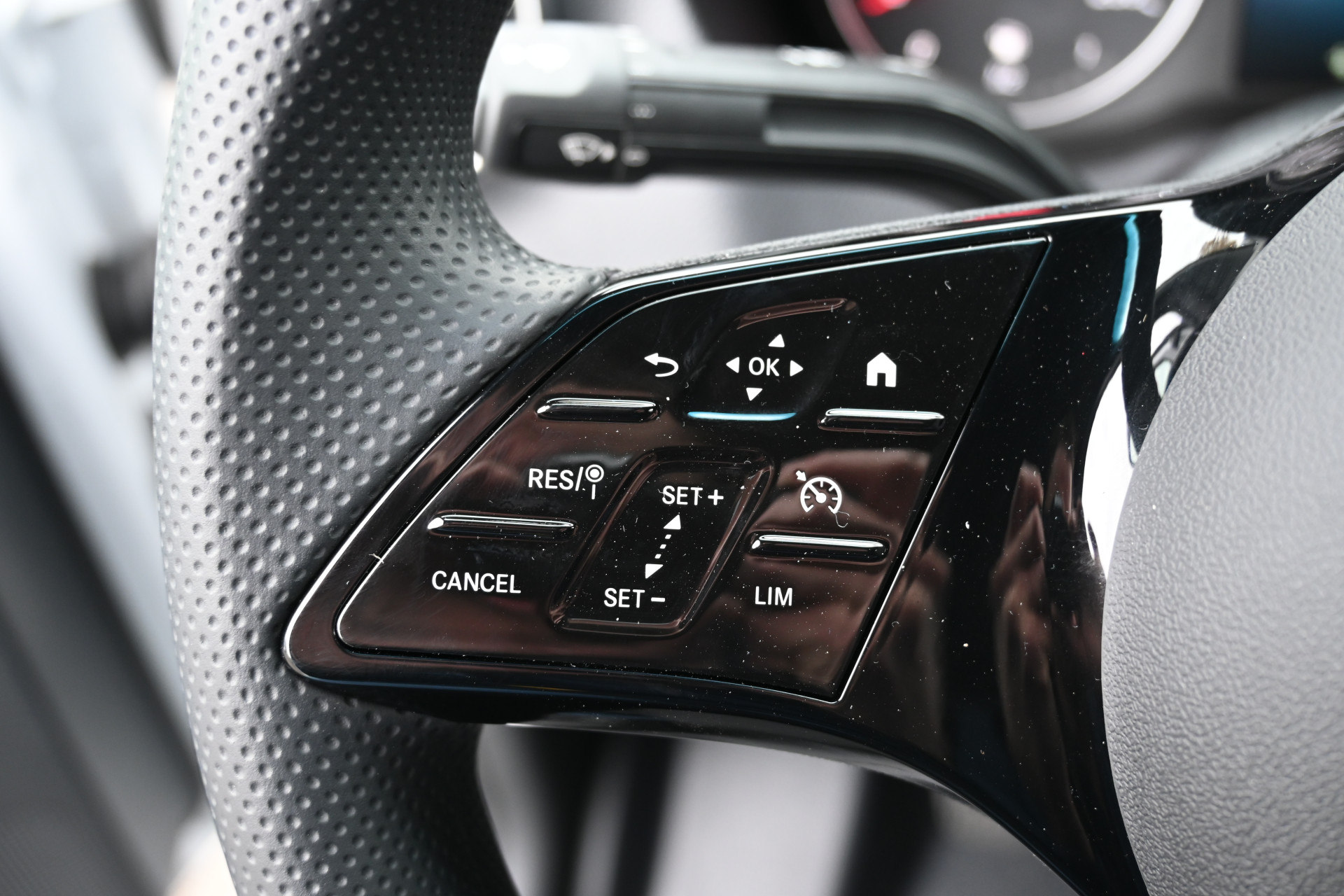 Mercedes-Benz Sprinter 12