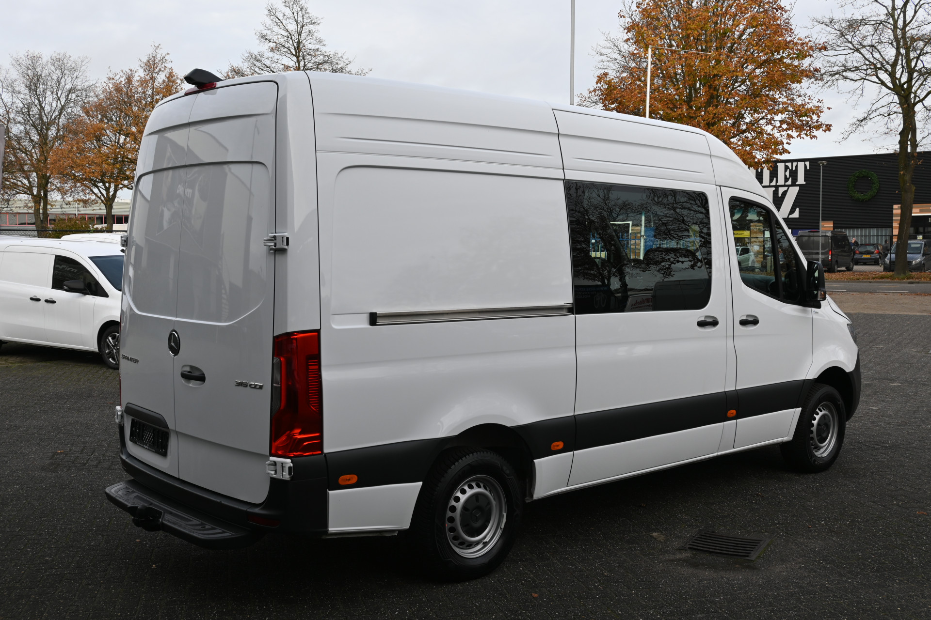 Mercedes-Benz Sprinter 2