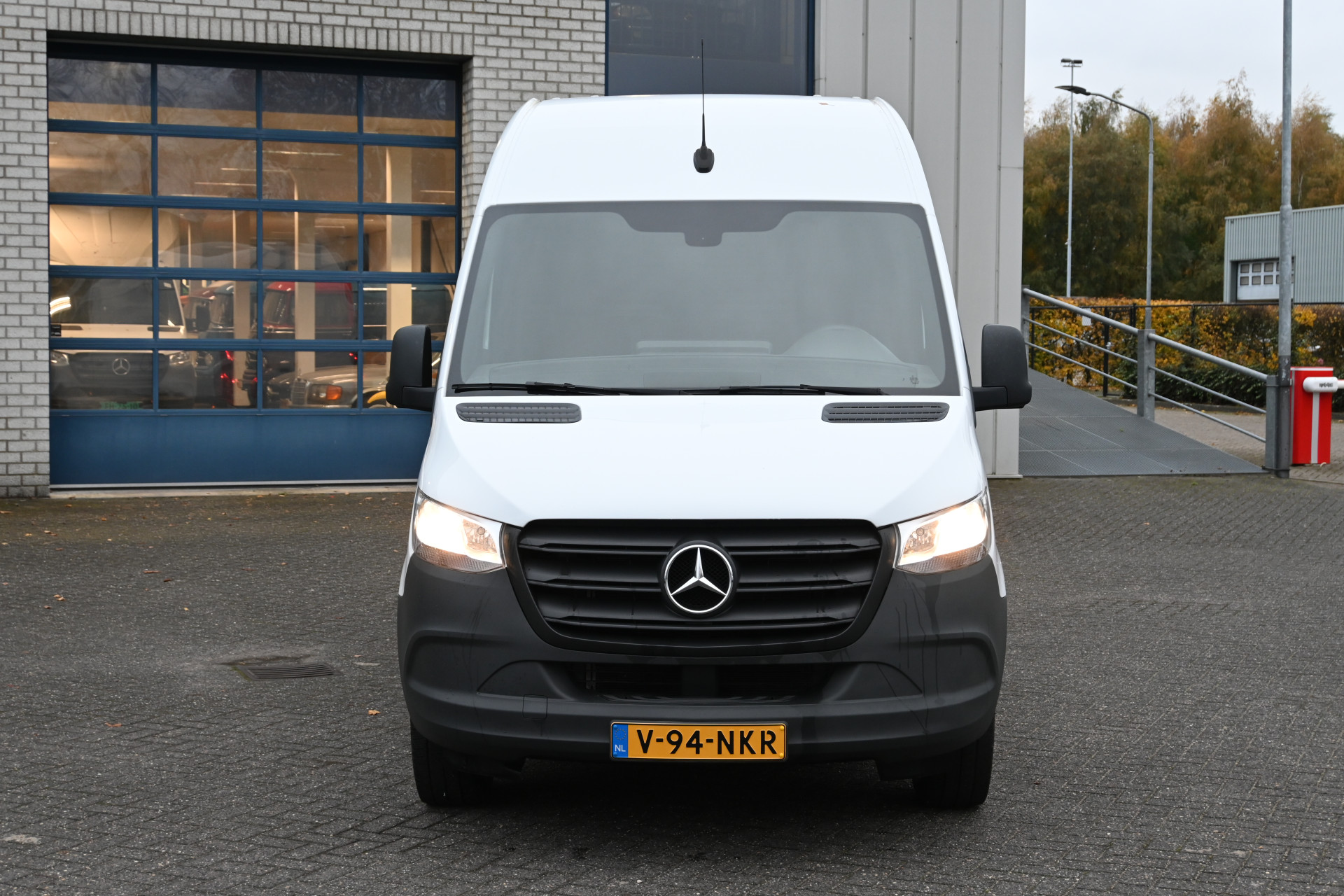 Mercedes-Benz Sprinter 1