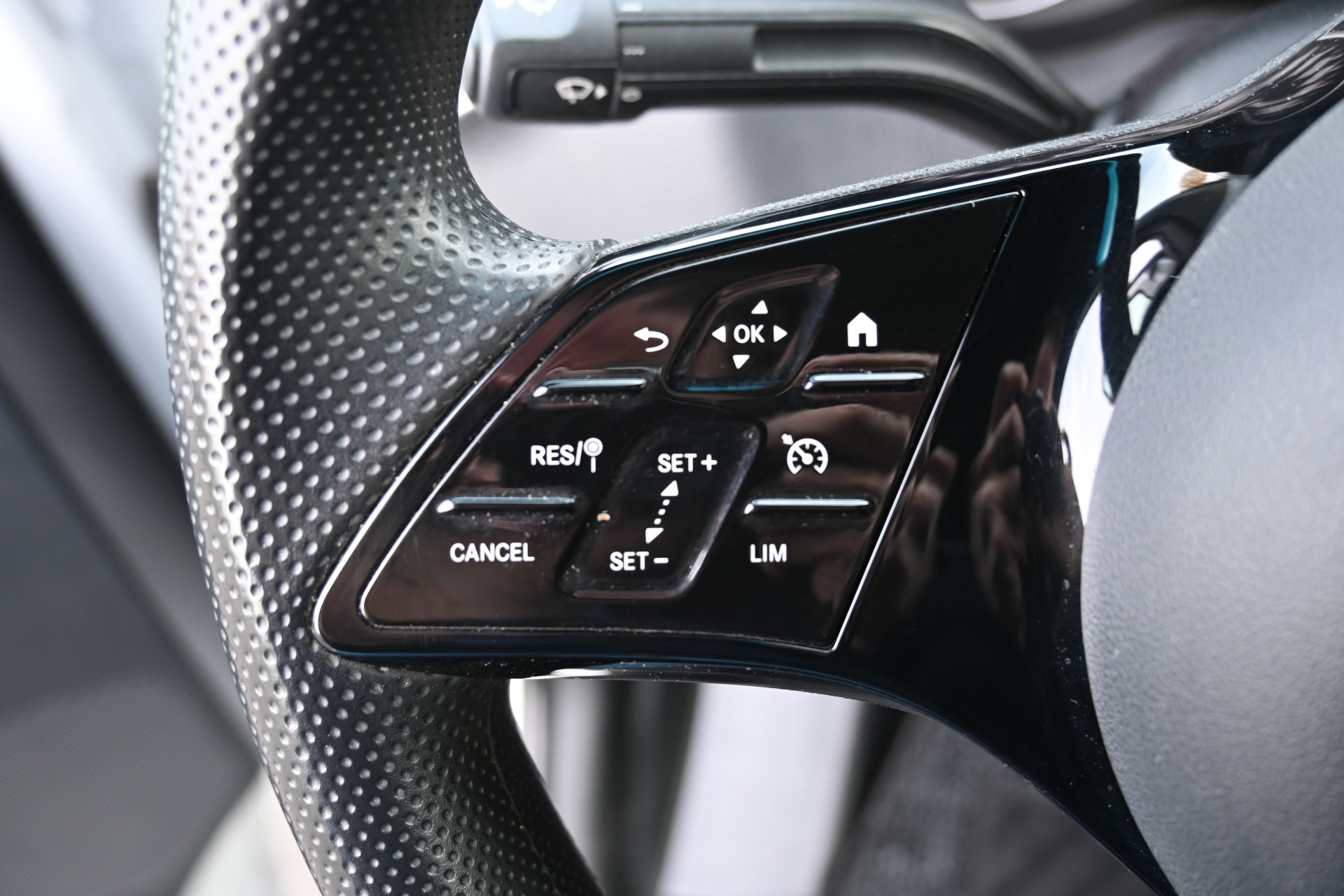 Mercedes-Benz Sprinter 12