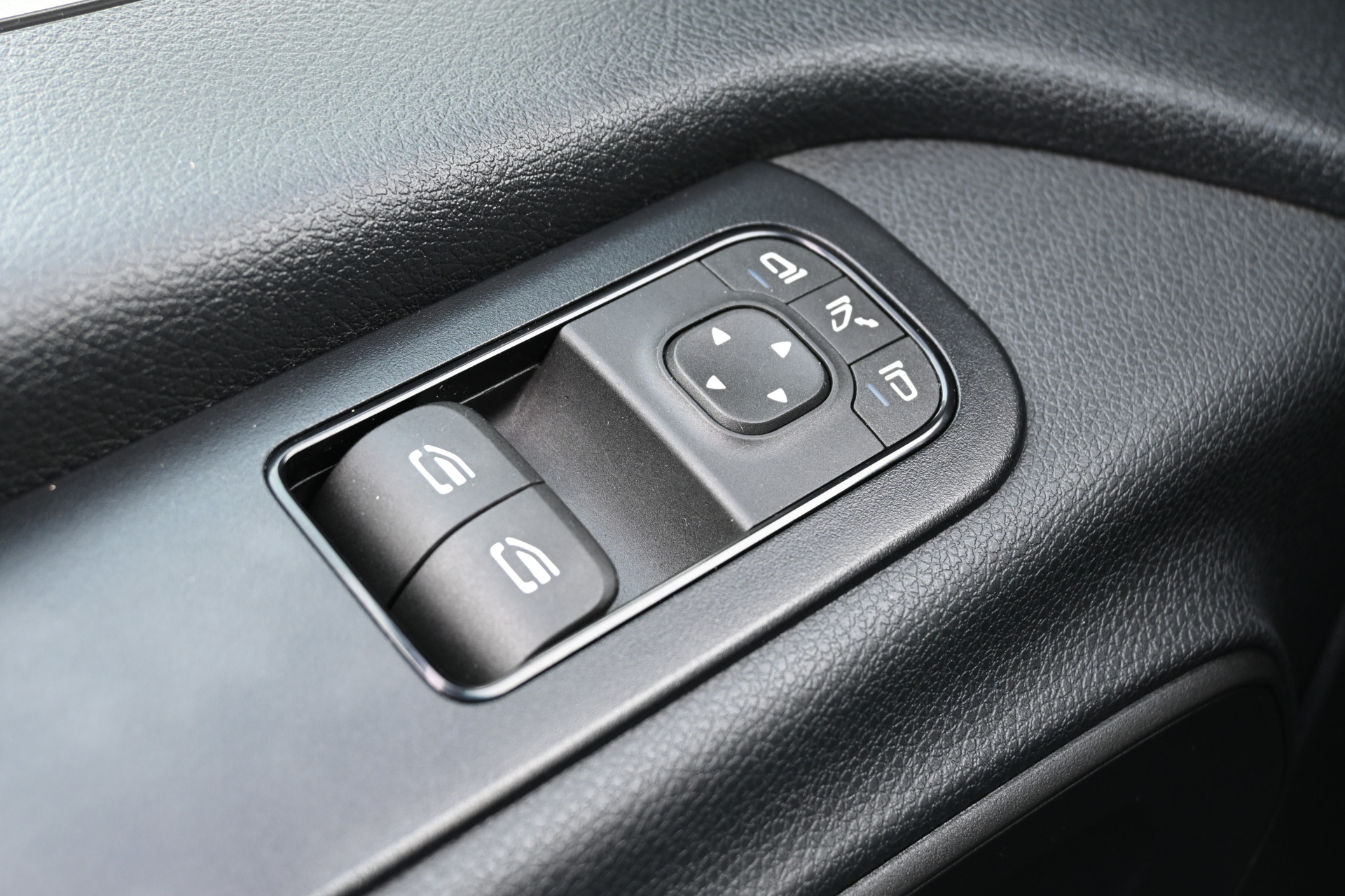 Mercedes-Benz Sprinter 13