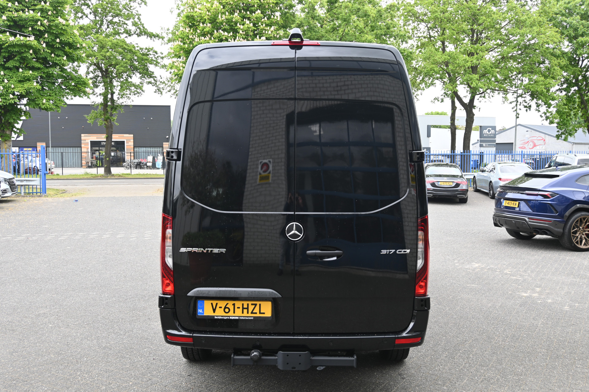 Mercedes-Benz Sprinter 11
