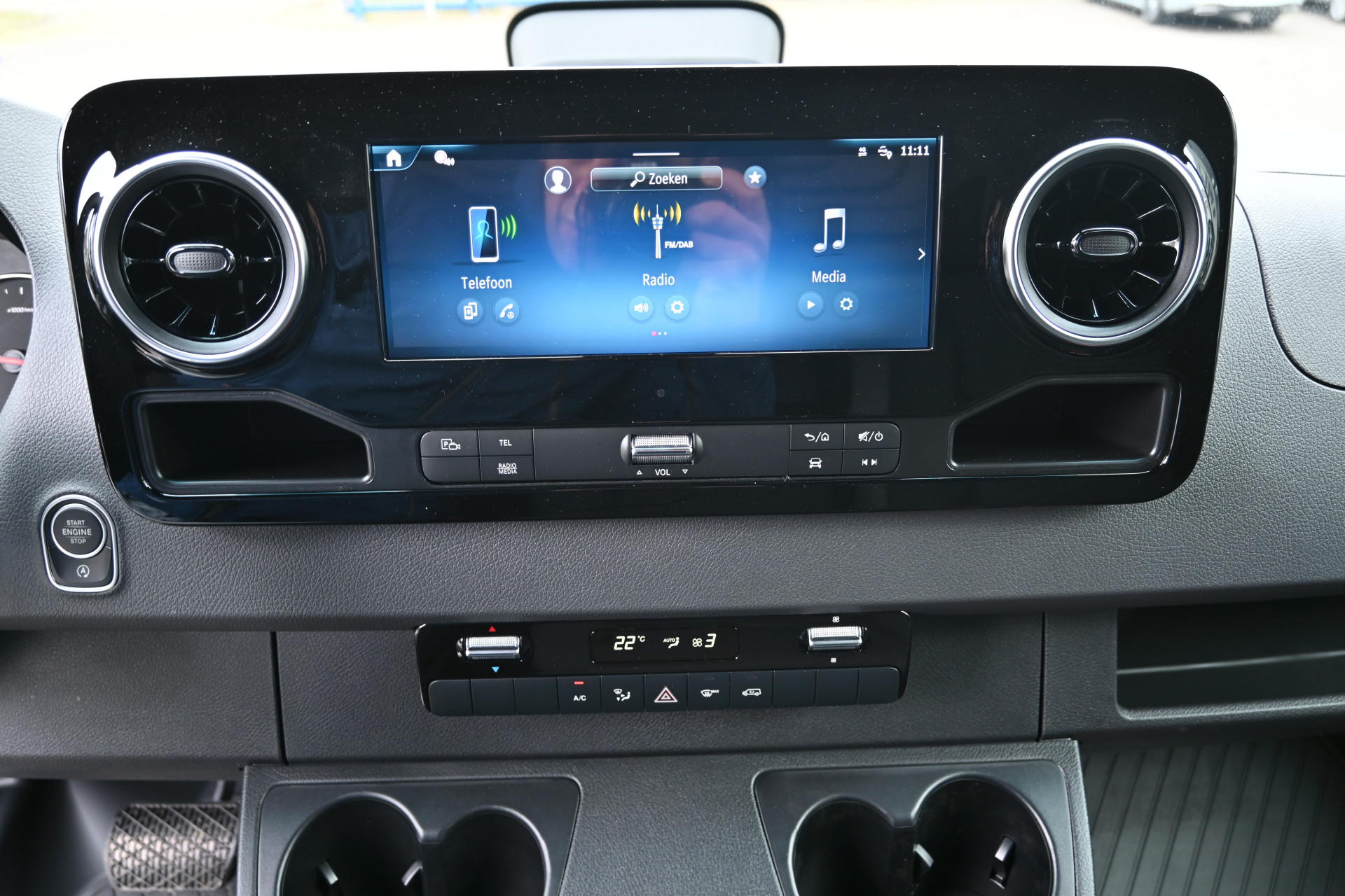 Mercedes-Benz Sprinter 4