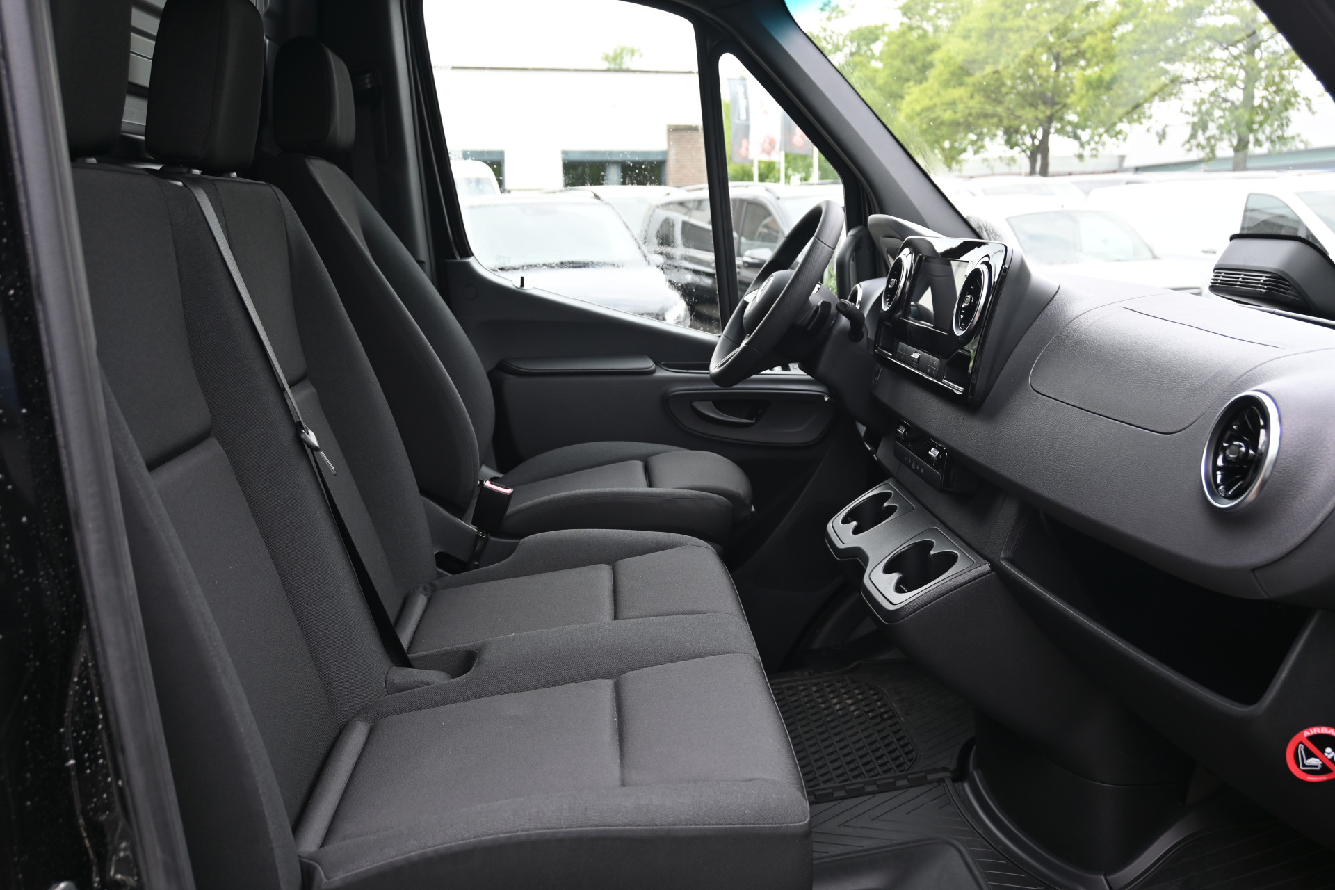 Mercedes-Benz Sprinter 6