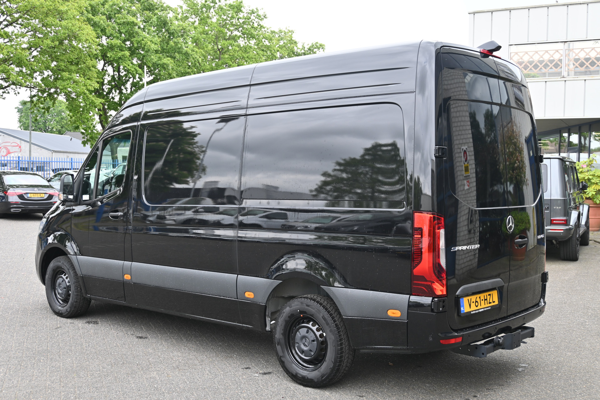 Mercedes-Benz Sprinter 9