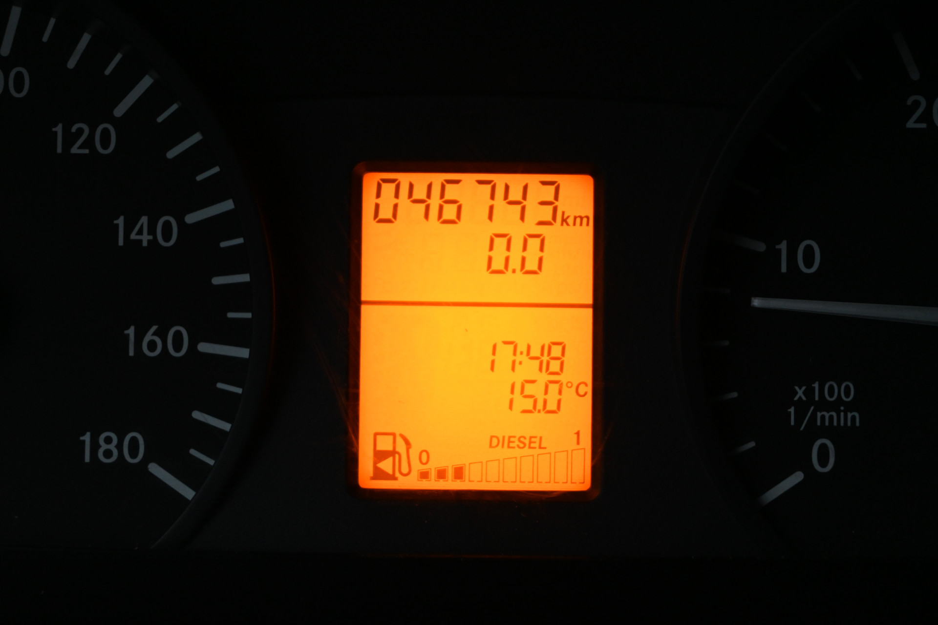 Mercedes-Benz Sprinter 12