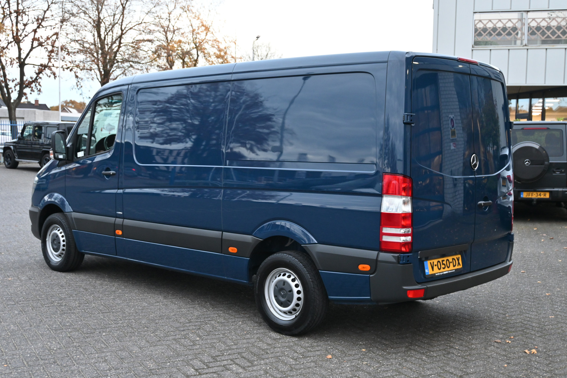 Mercedes-Benz Sprinter 8