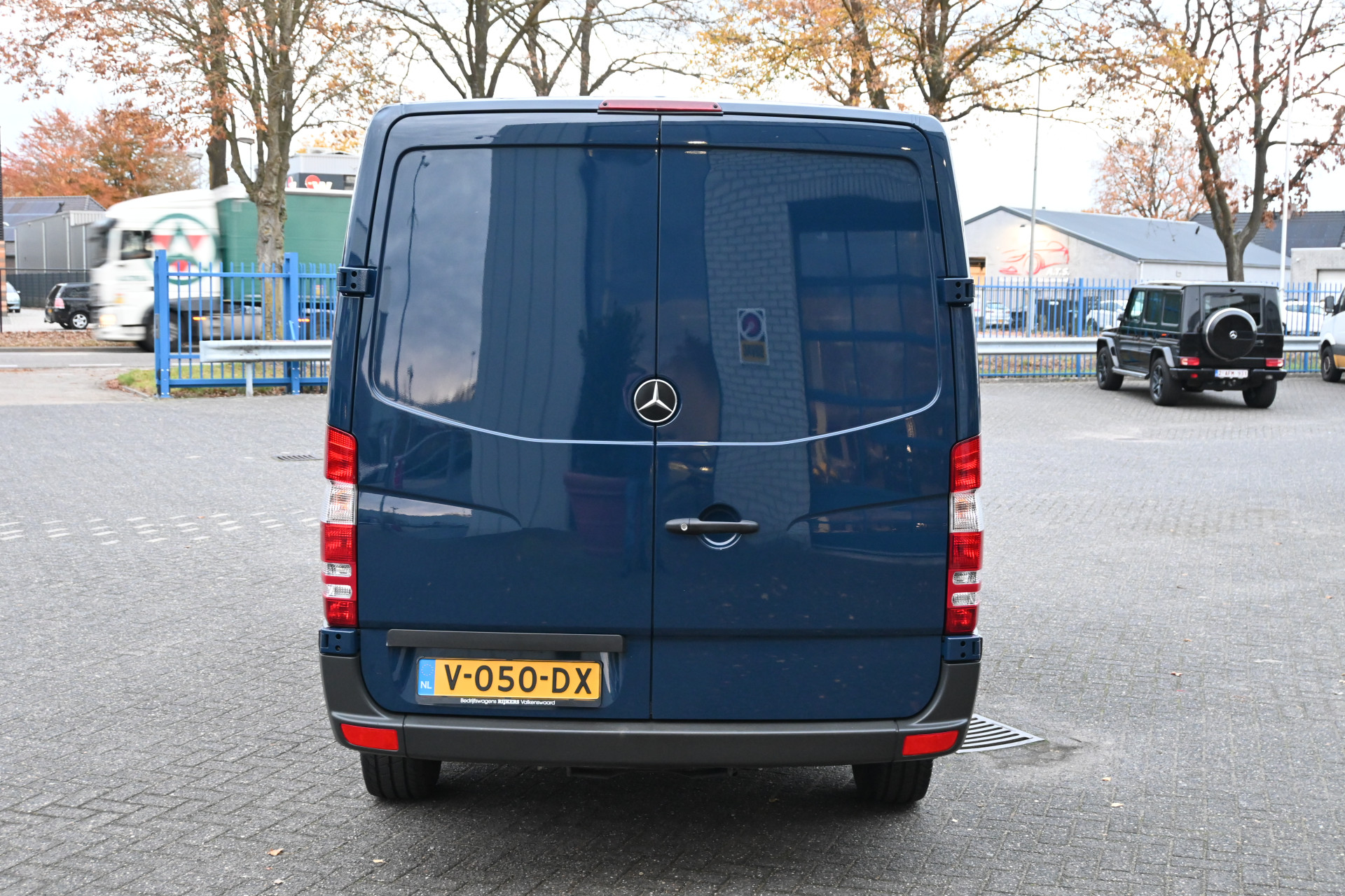 Mercedes-Benz Sprinter 9