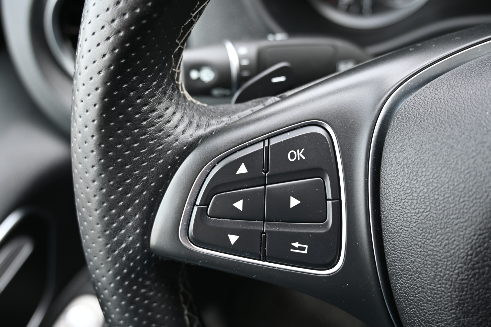 Mercedes-Benz Vito 10