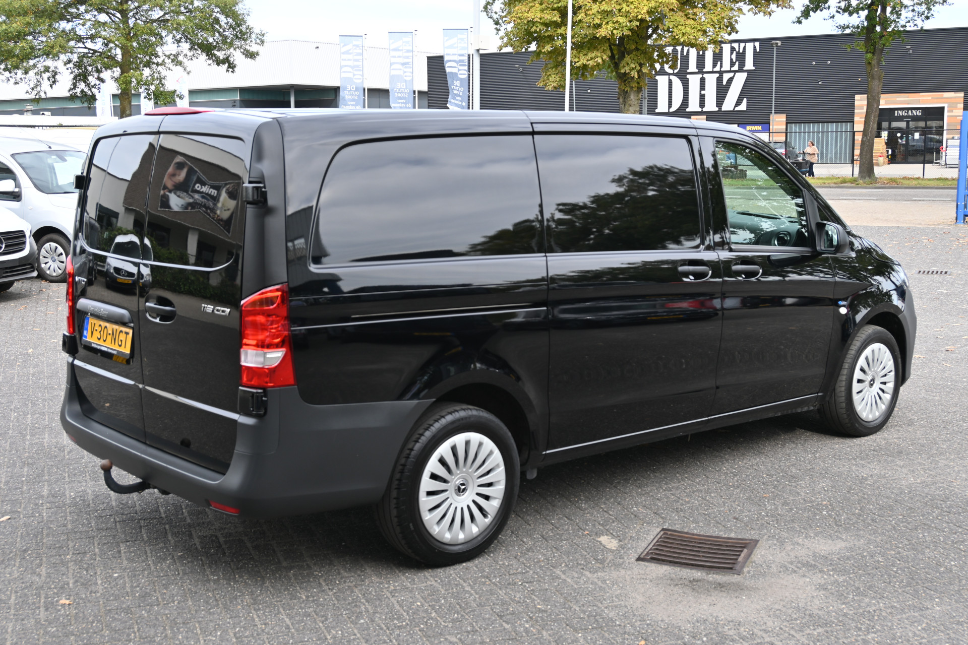 Mercedes-Benz Vito 2