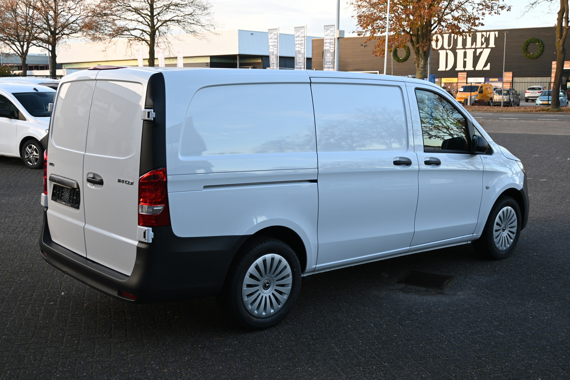 Mercedes-Benz Vito 2