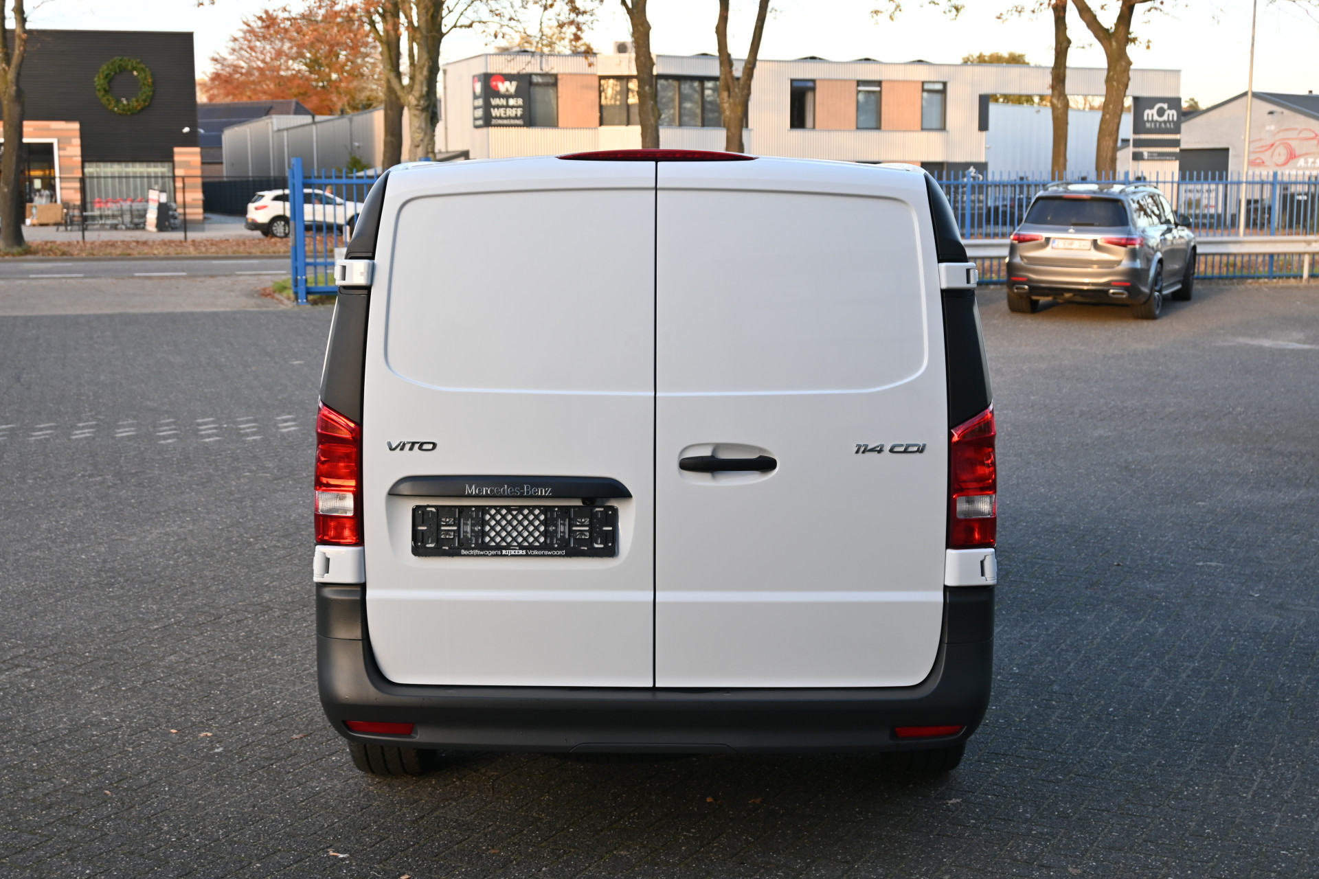 Mercedes-Benz Vito 9