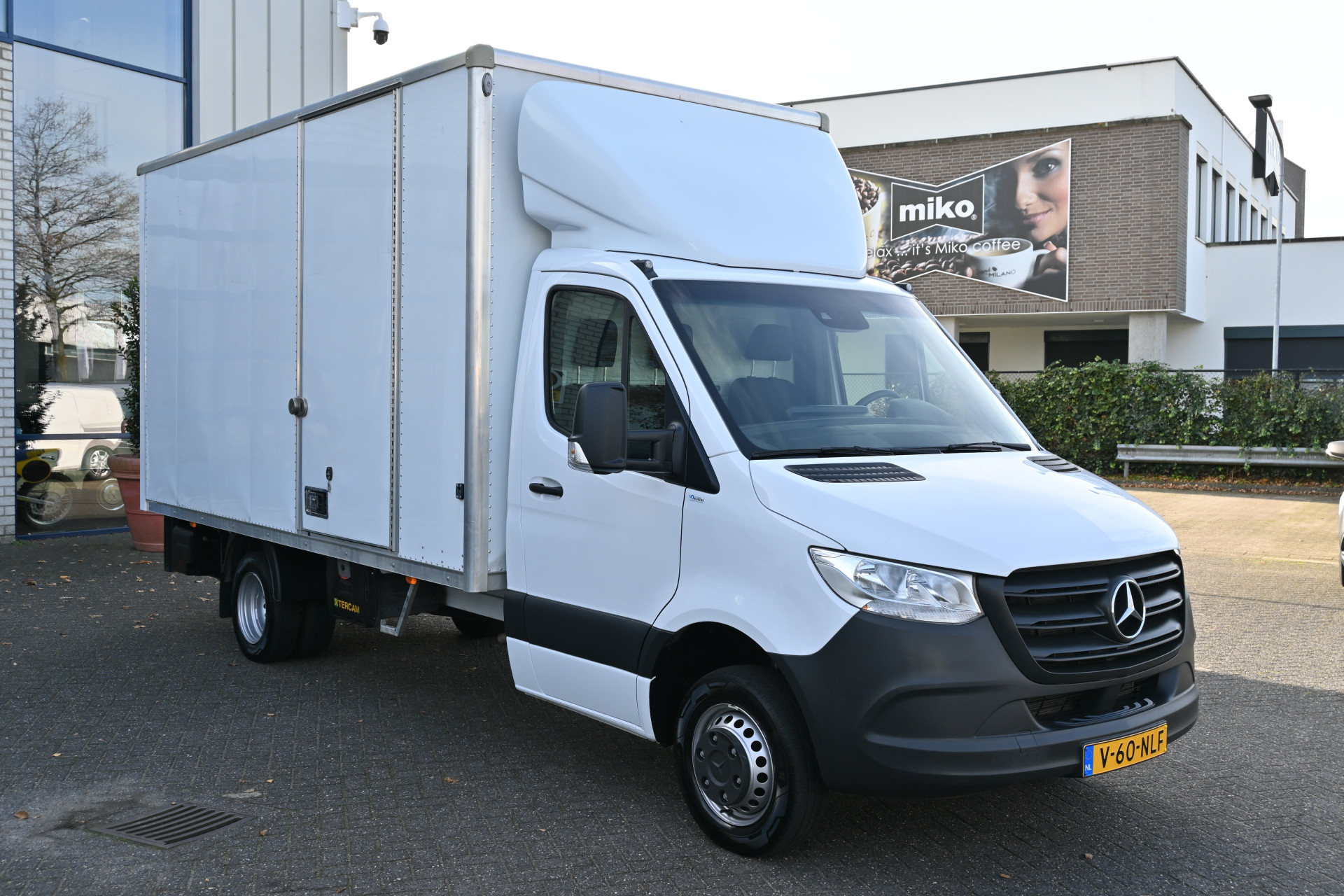 Mercedes-Benz Sprinter 8