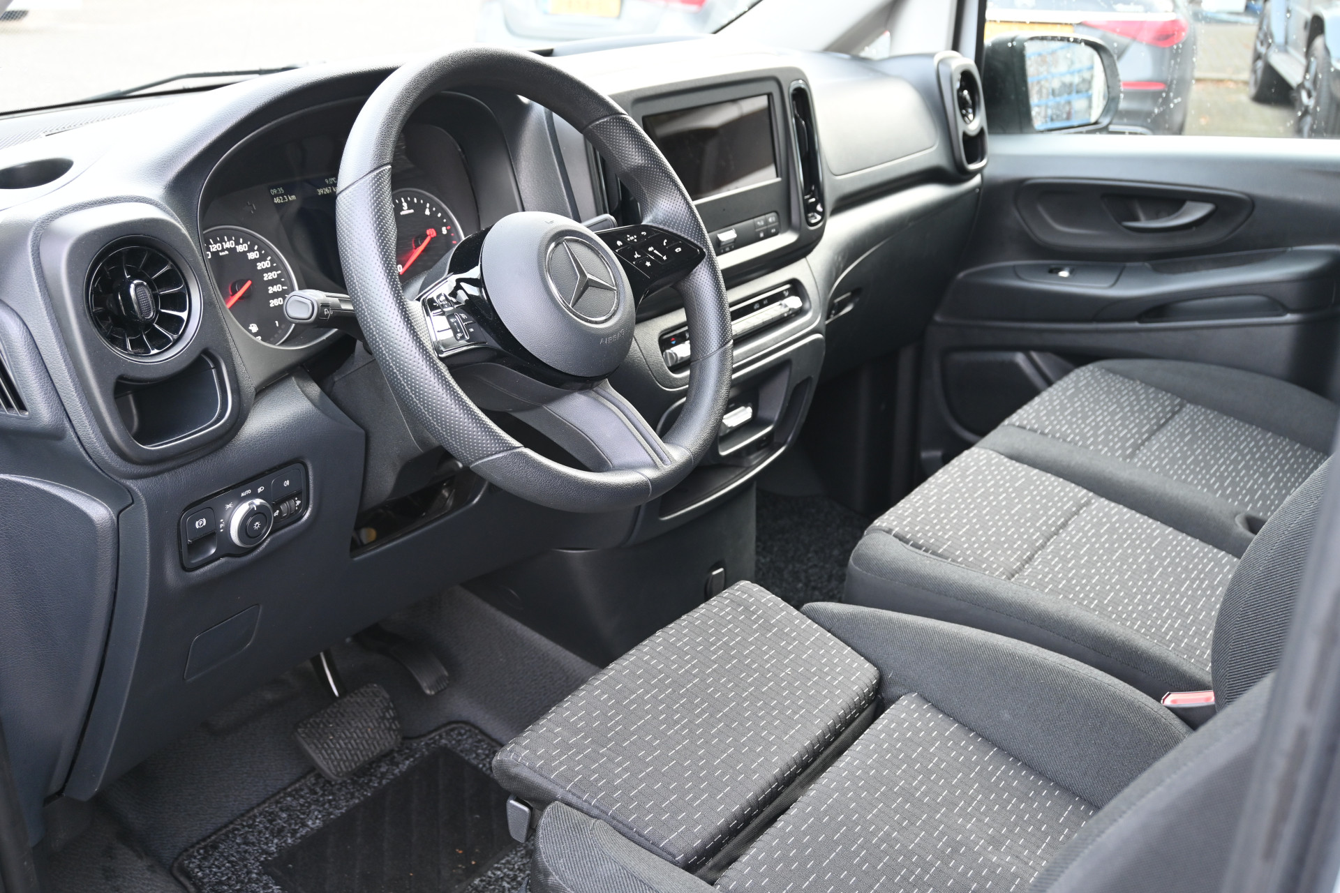 Mercedes-Benz Vito 3