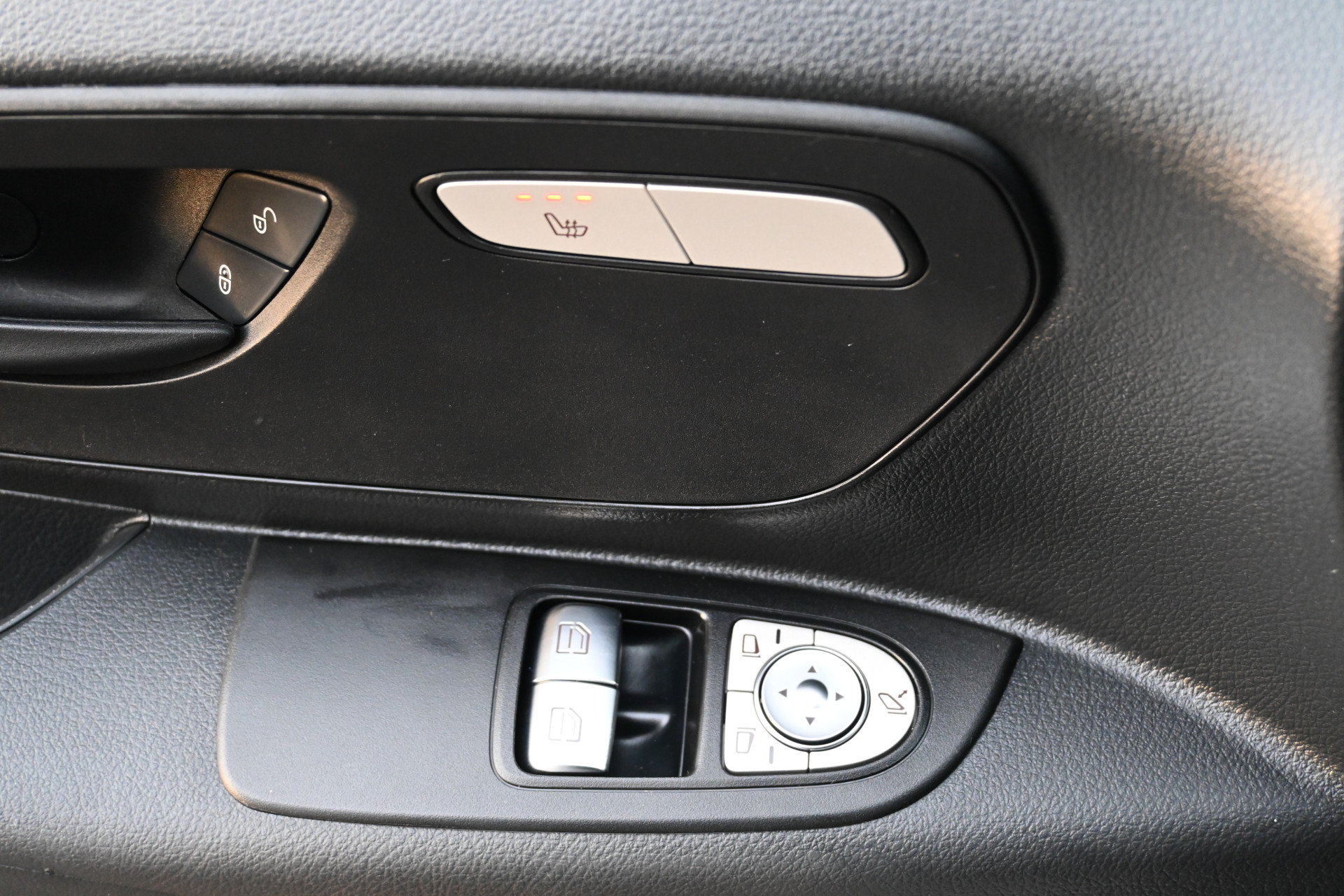 Mercedes-Benz Vito 16