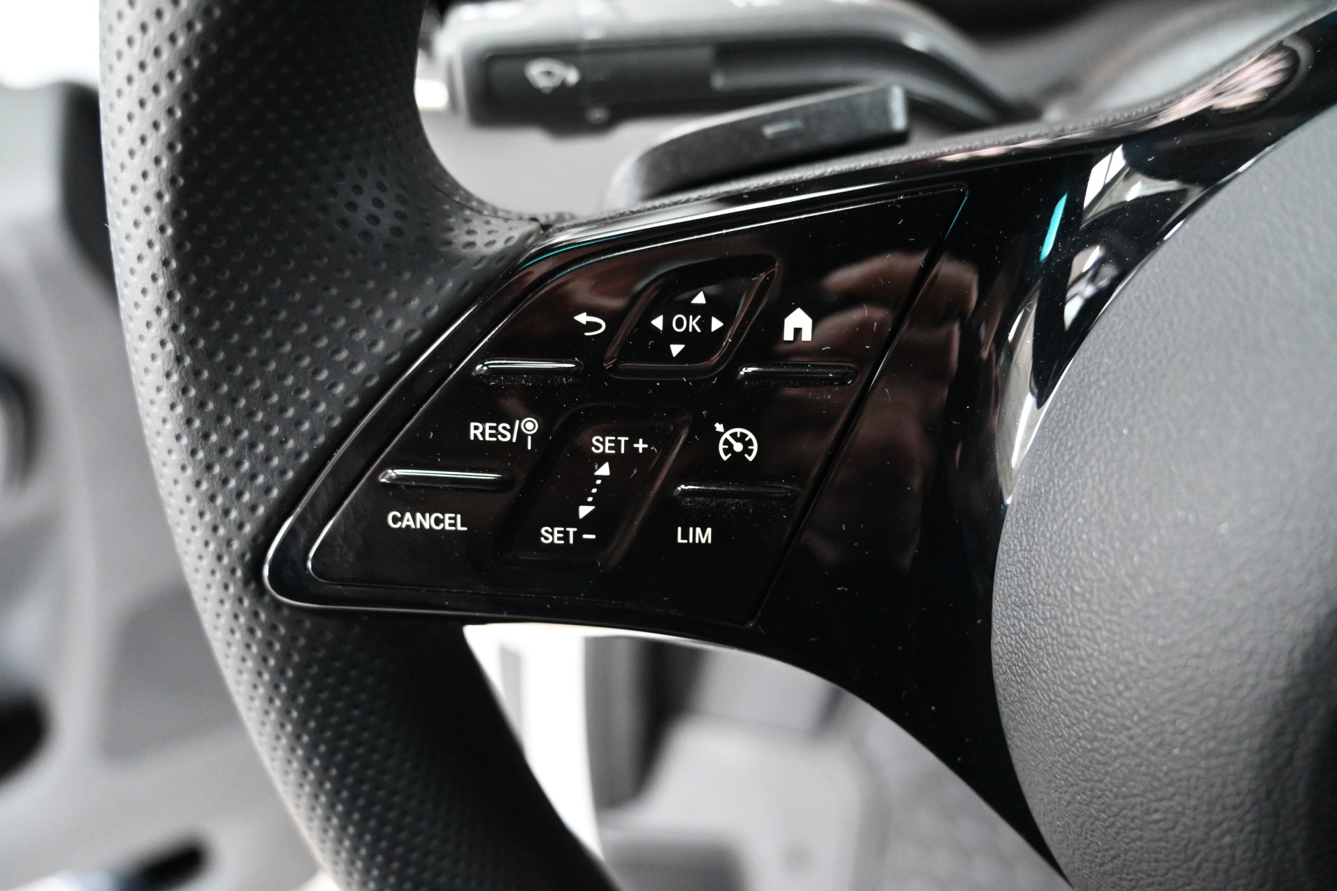 Mercedes-Benz Sprinter 9