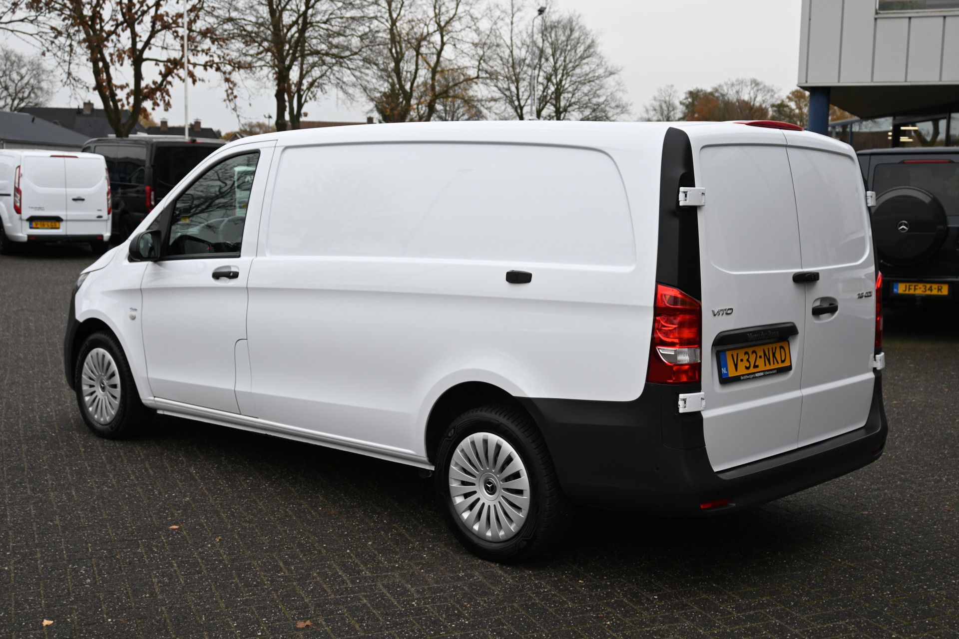 Mercedes-Benz Vito 9