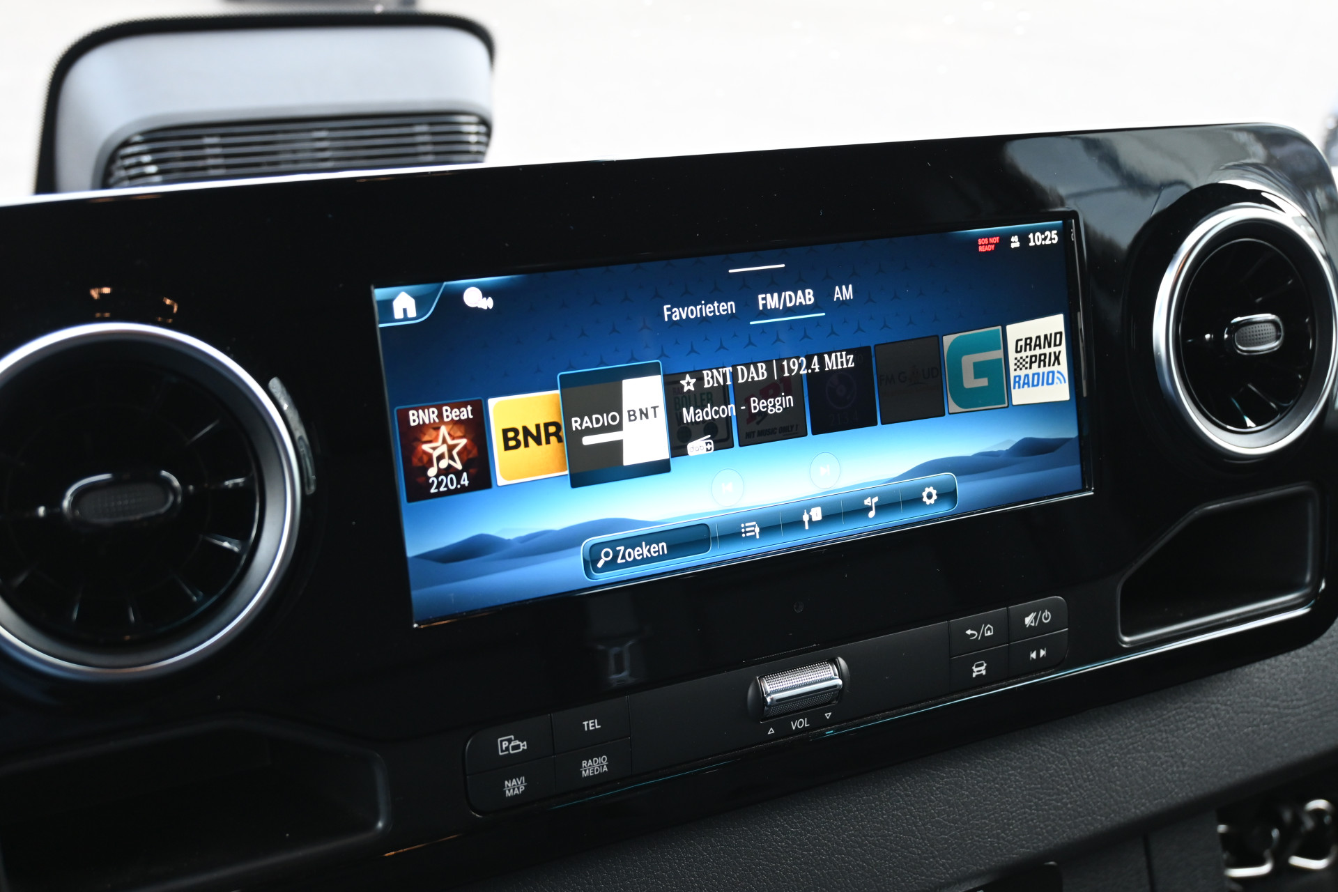 Mercedes-Benz eSprinter 9