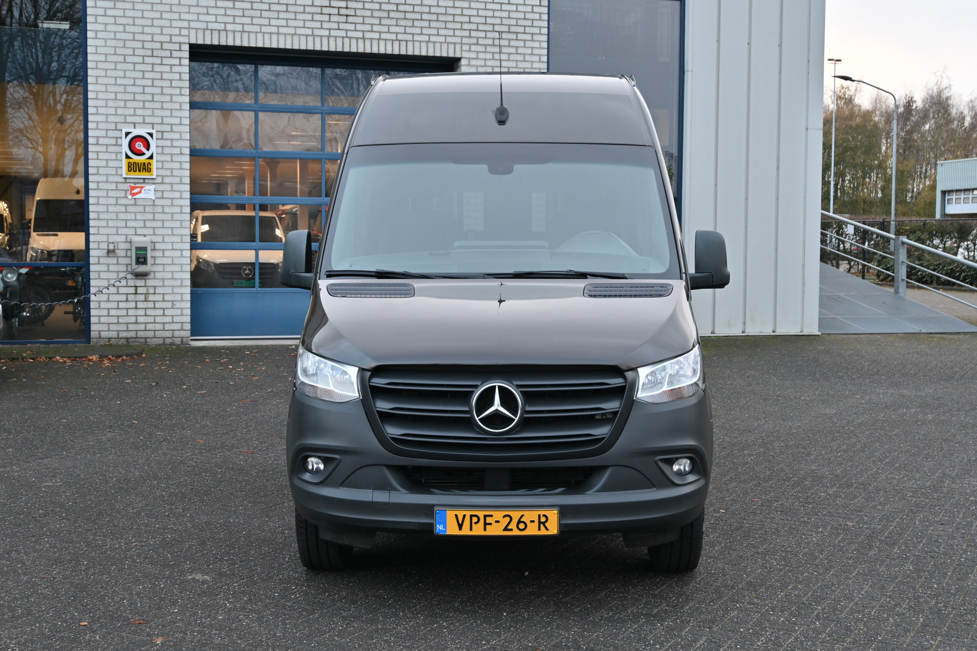 Mercedes-Benz Sprinter 2