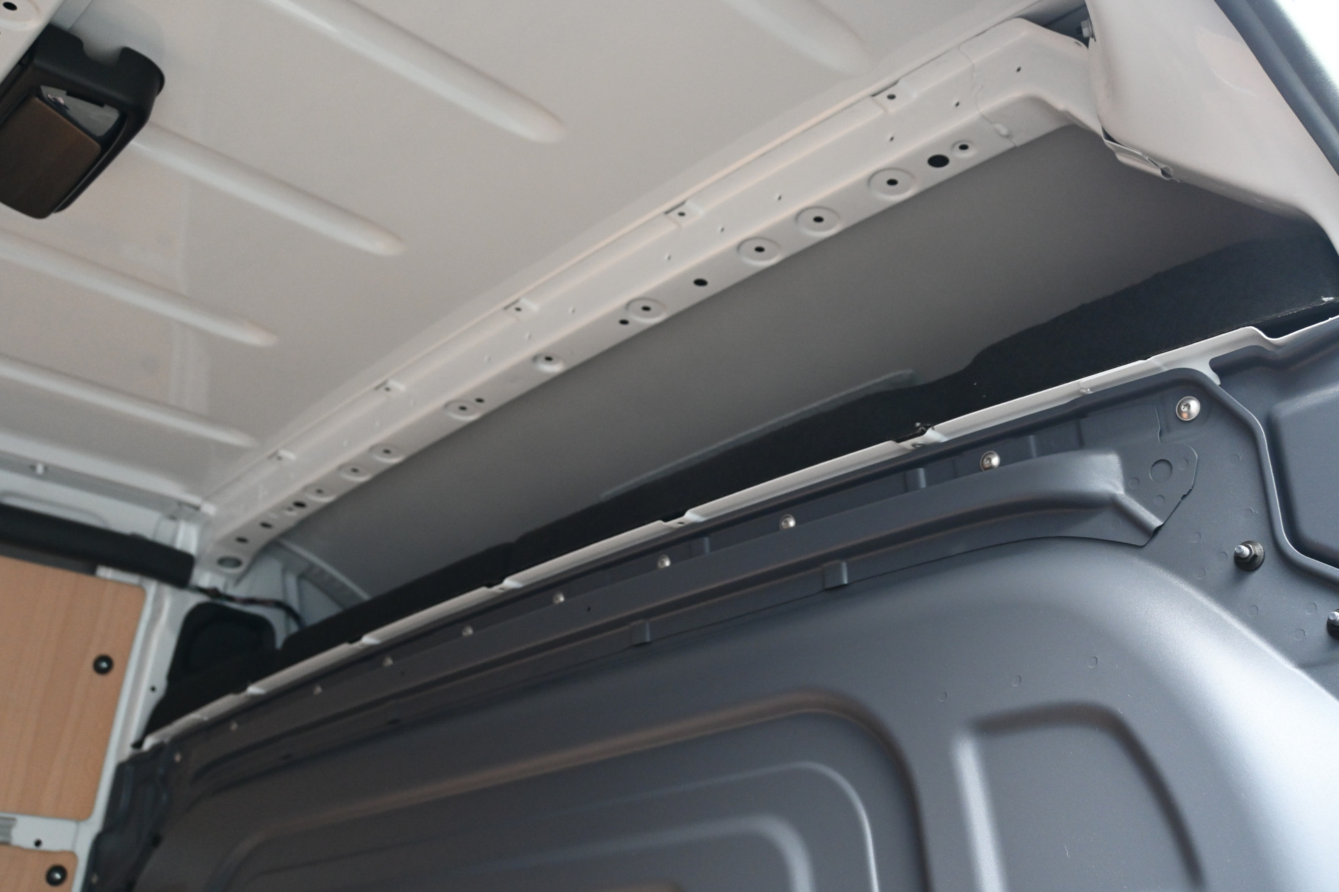 Mercedes-Benz Sprinter 14