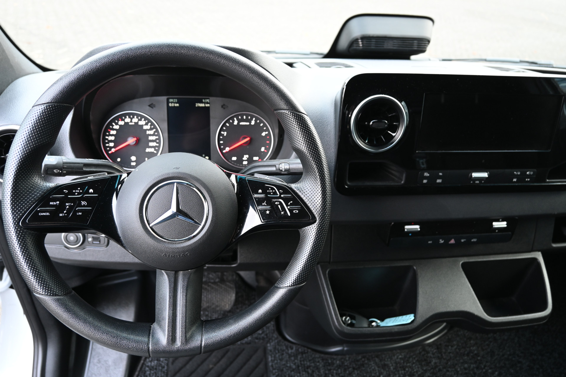 Mercedes-Benz Sprinter 15