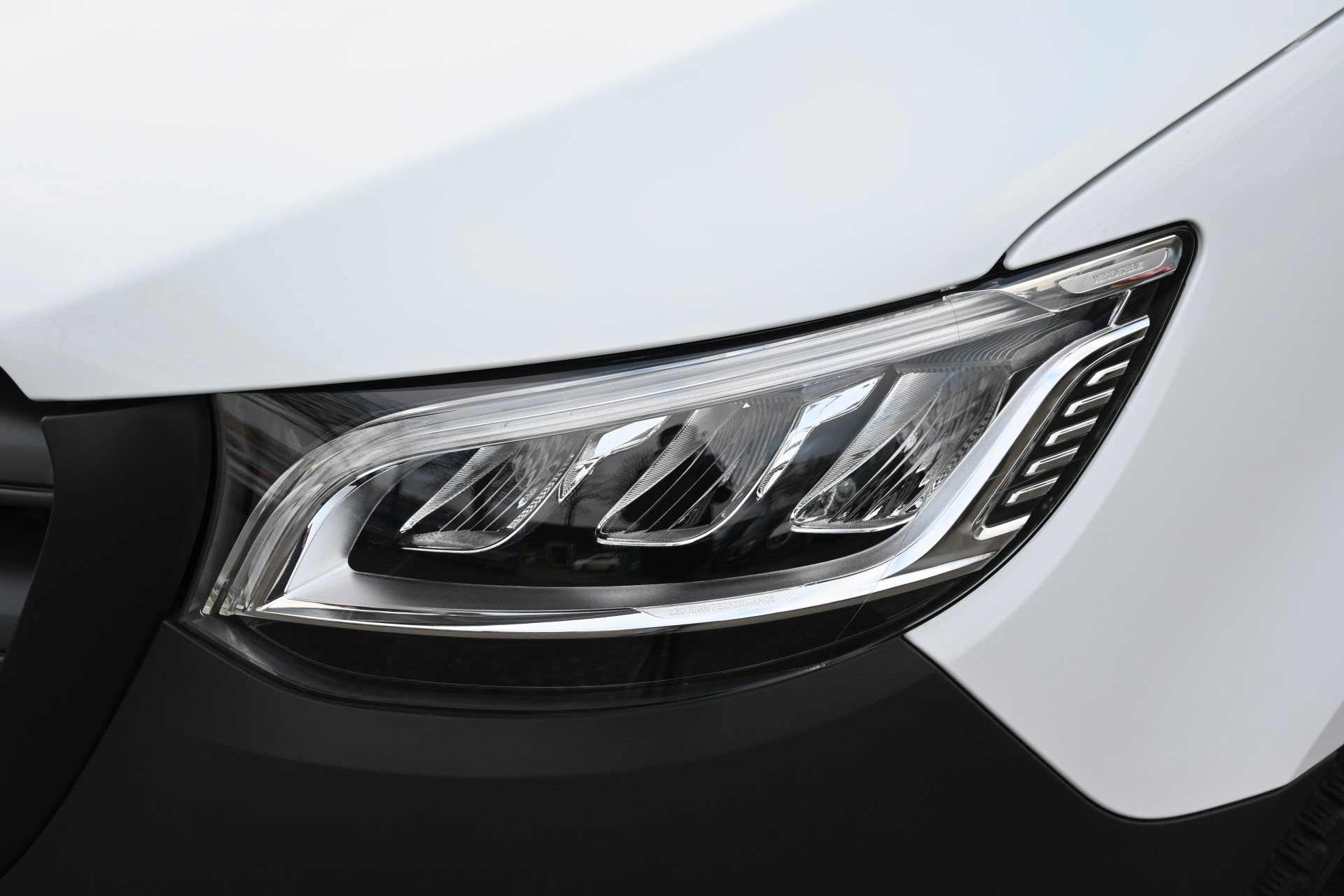 Mercedes-Benz Sprinter 9