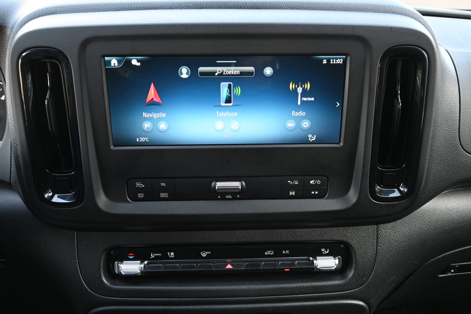 Mercedes-Benz Vito 4