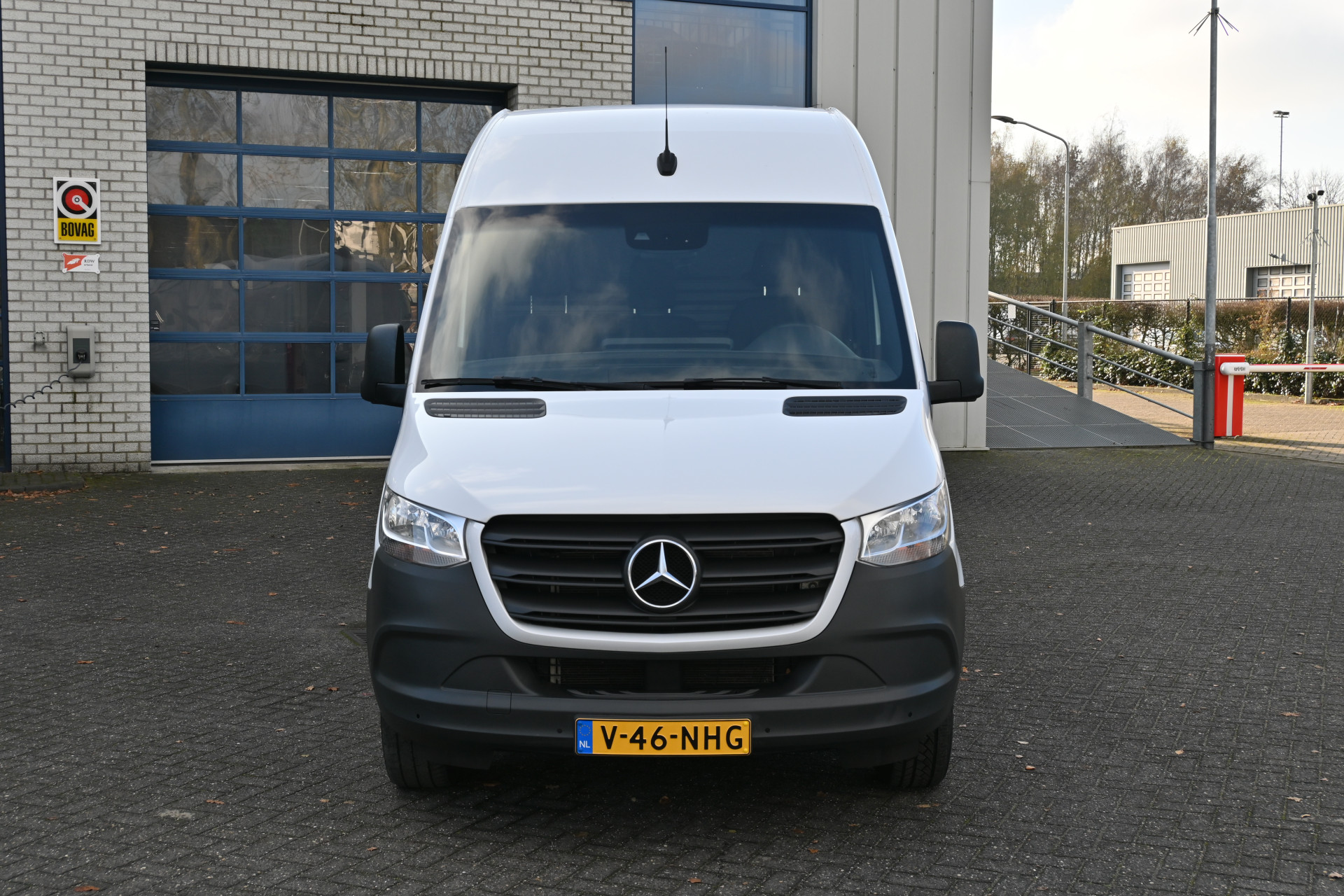 Mercedes-Benz Sprinter 1